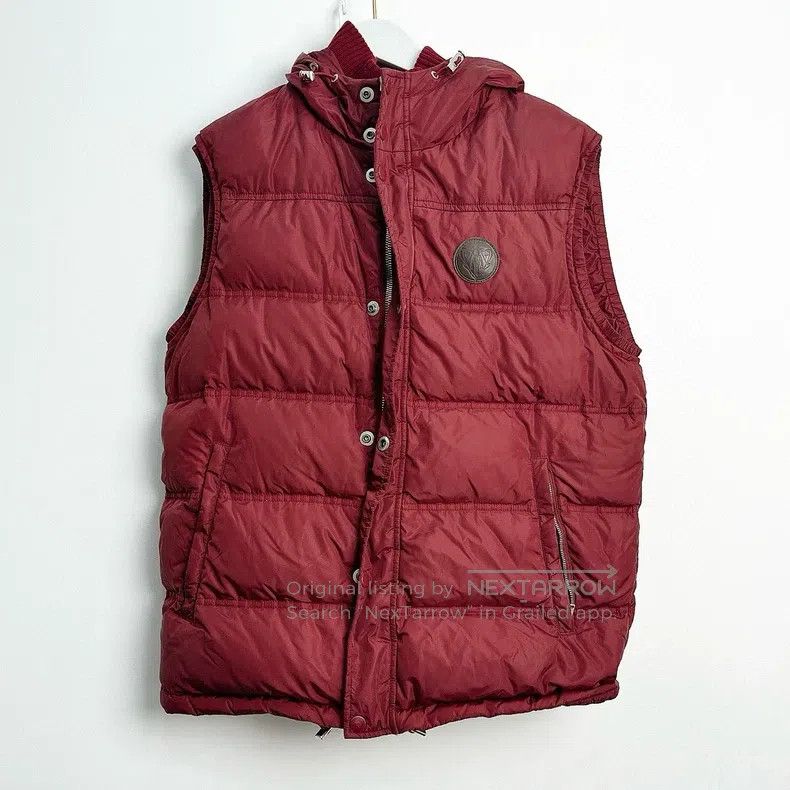 Gucci Gucci Burgundy down hooded vest with leather on the chest Size US S / EU 44-46 / 1 - 1 Thumbnail