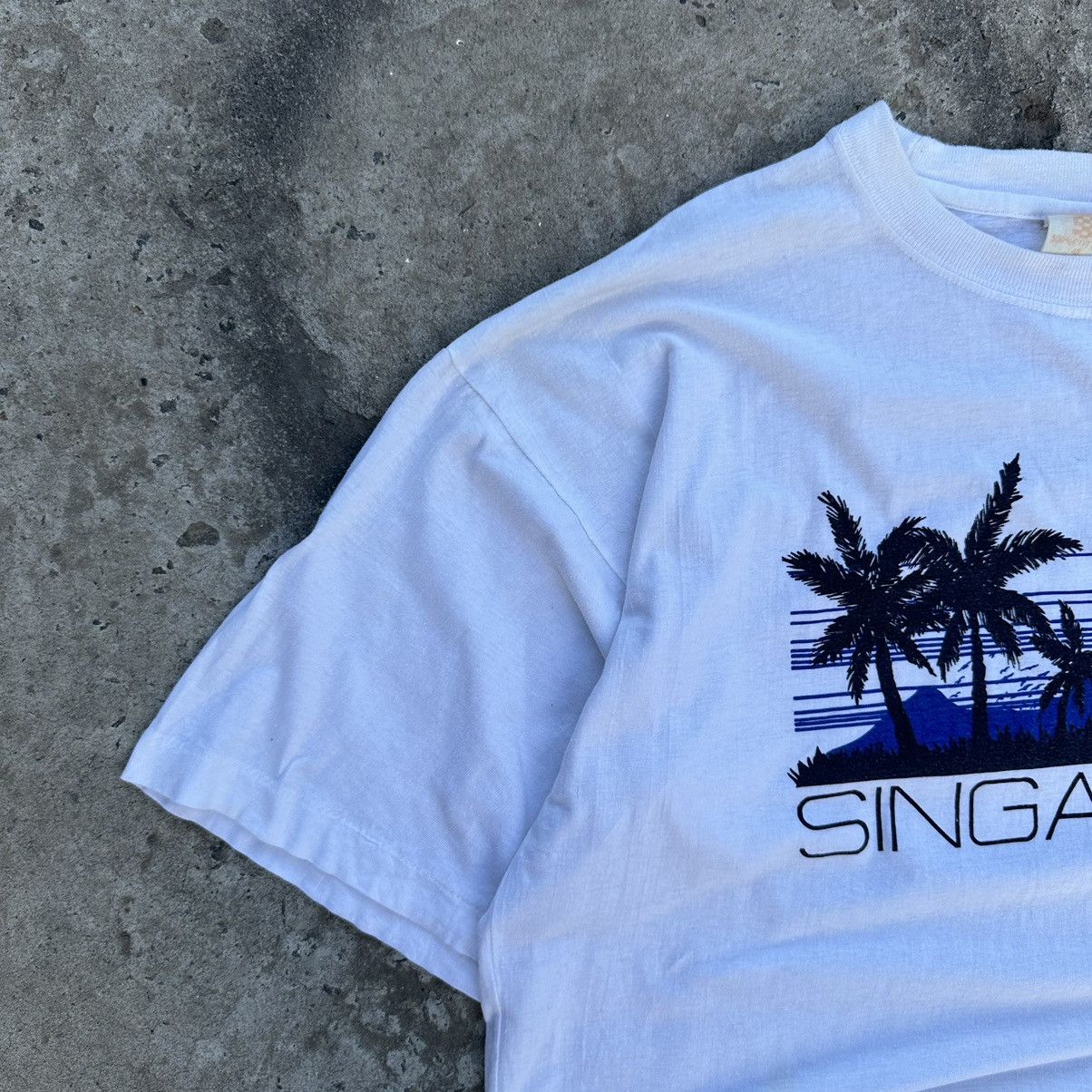 Designer × Vintage Vintage T-shirts Singapore City Distressed Y2K Style USA 00s Size US XL / EU 56 / 4 - 5 Thumbnail