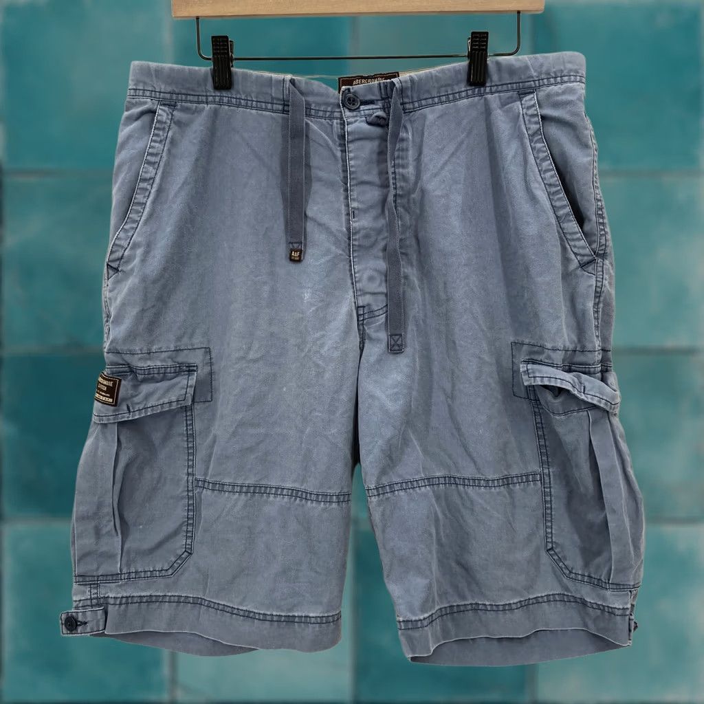 Abercrombie & Fitch VINTAGE Abercrombie & Fitch Cargo Shorts Mens M Distressed Y2K VTG_FRONT Tab Pockets Adjustable Waist 10in Inseam Blue Size US 31 - 1 Thumbnail
