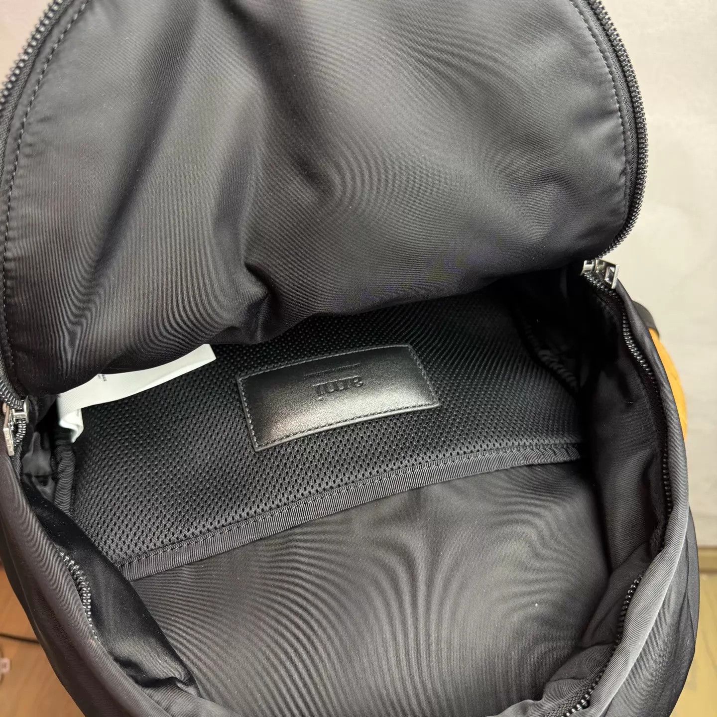Amiri AMI Marcel heart logo backpack black 2 wears 98 new Size ONE SIZE - 4 Thumbnail