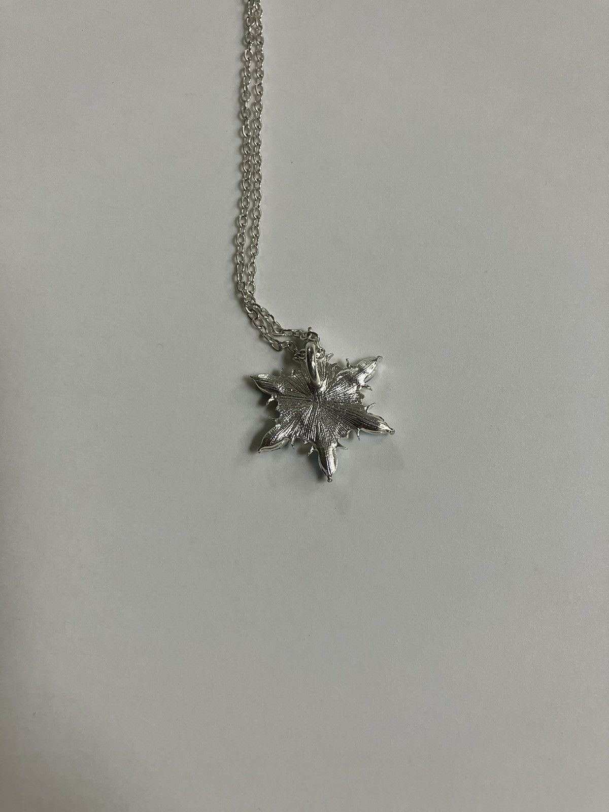 Handmade Silver Snowflake Crystal Rhinestone Instagram Necklace Size ONE SIZE - 3 Thumbnail
