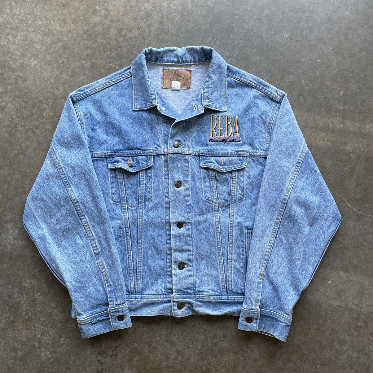 Vintage Vintage Reba McEntire Country Western Denim Trucker Jacket Size US L / EU 52-54 / 3 - 3 Thumbnail