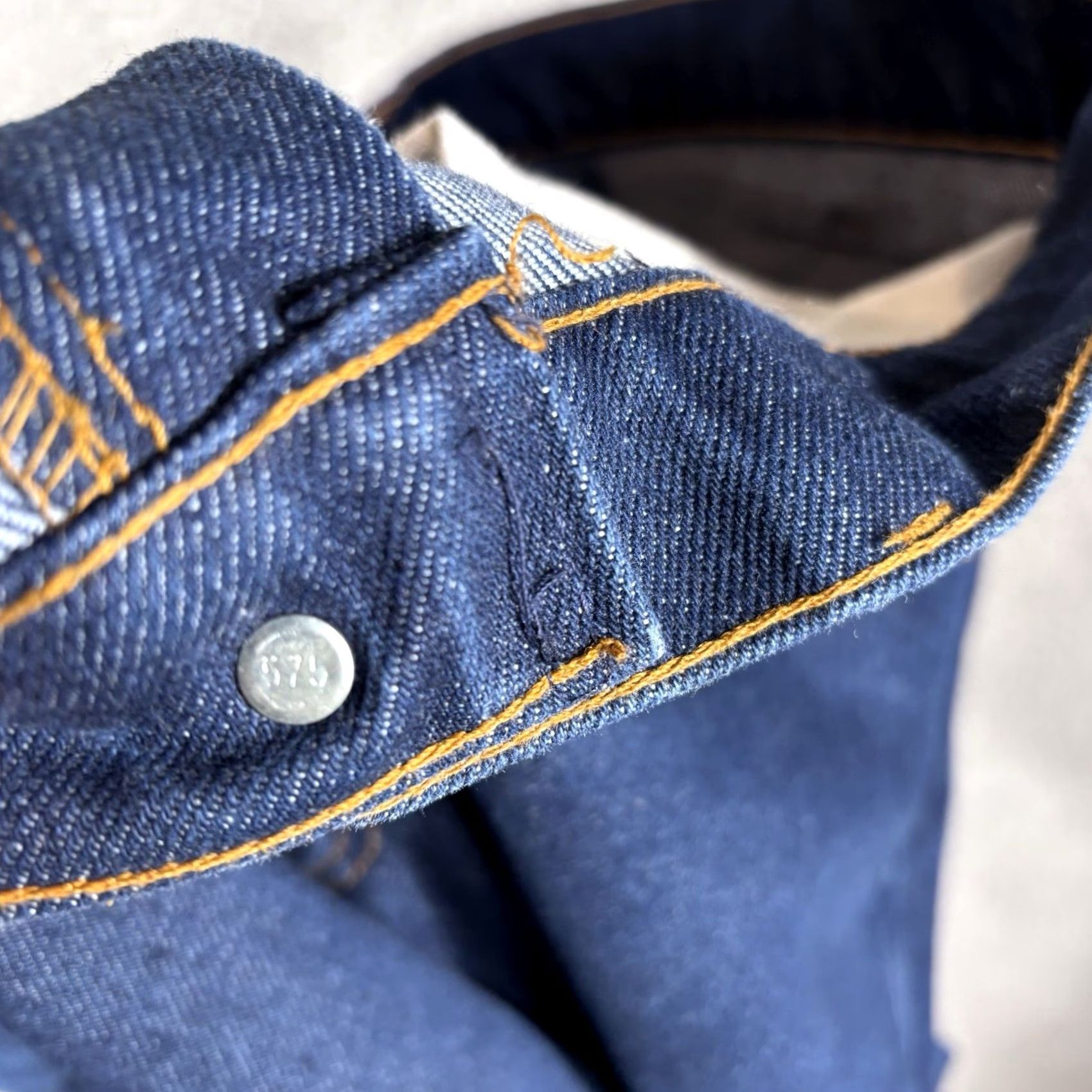Levi's VINTAGE Levi's 516 Jeans Mens 36x30 Bootcut Denim Blue USA 500 Series Regular Inseam 30 Pockets Logo Cotton Blend Cotton Polyester Beige? Size US 36 / EU 52 - 6 Thumbnail
