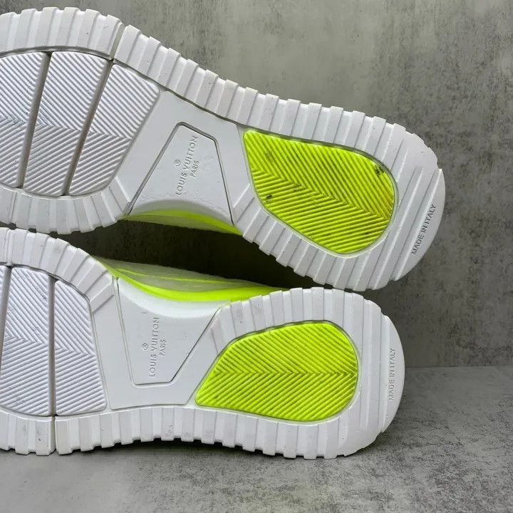 Other Louis Vuitton Men's Gradient Running Shoes -2508 Size US 8 / EU 41 - 7 Thumbnail