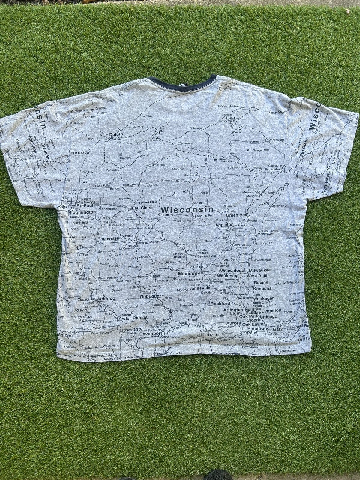 Vintage Wisconsin Map Print “Home Sweet Home” All Over T-Shirt Size US XXL / EU 58 / 5 - 4 Thumbnail