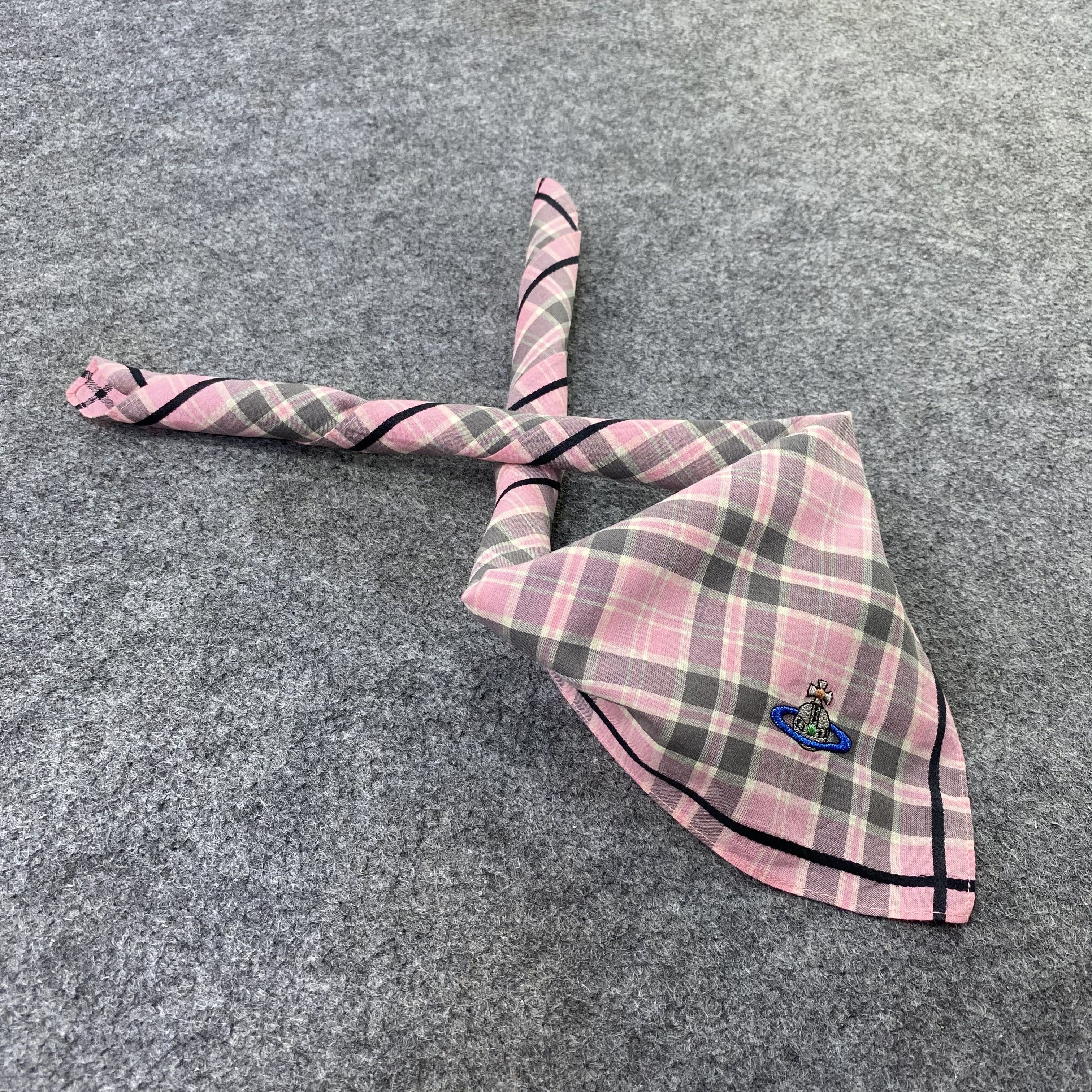 Vintage Vivienne Westwood Handkerchief Neckerchief Bandana-B1867 Size ONE SIZE - 1 Thumbnail