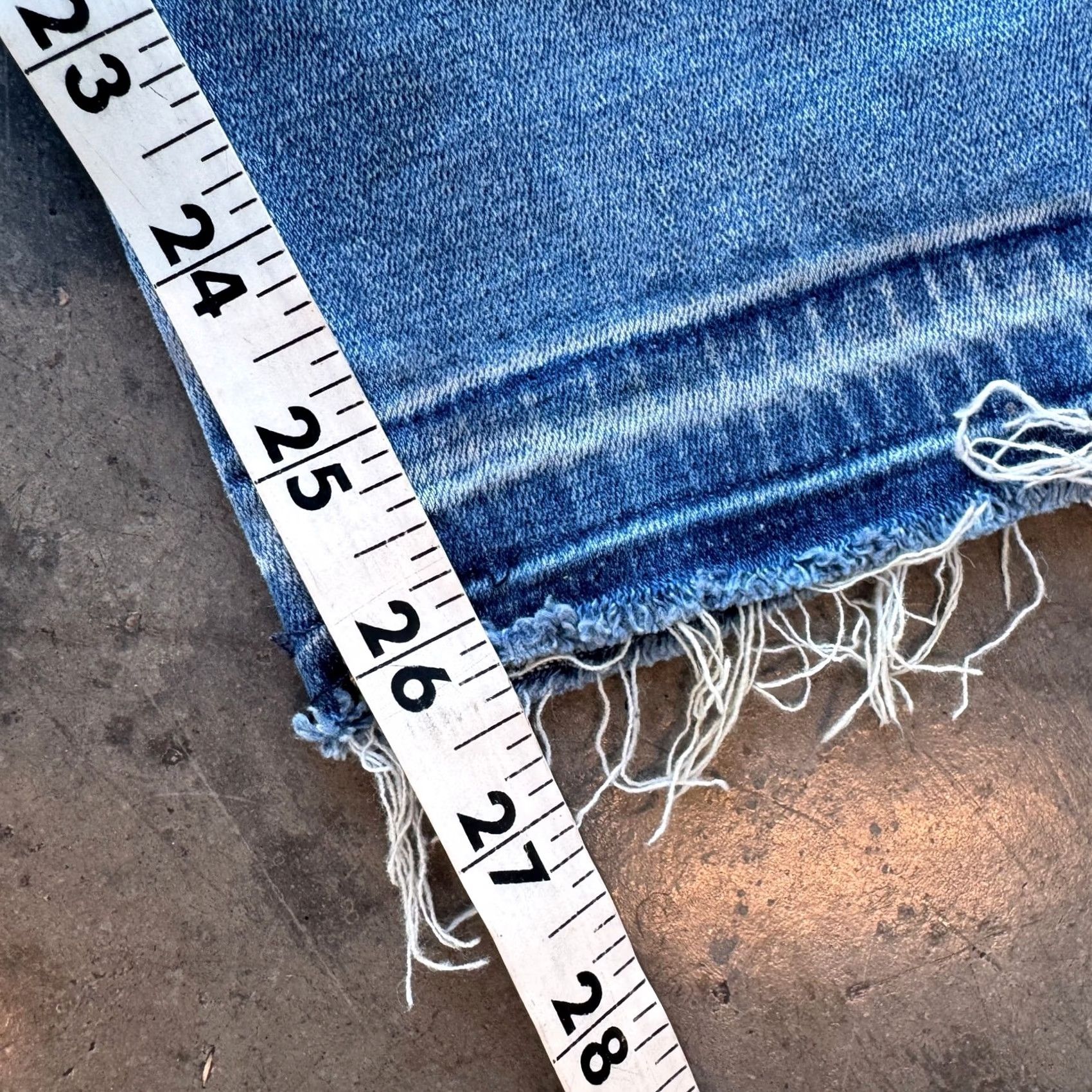 Express VINTAGE Express Denim Performance Crop High Rise Distressed Jeans 6 Women's Blue Jeans 6 Damen Size 28" / US 6 / IT 42 - 6 Thumbnail