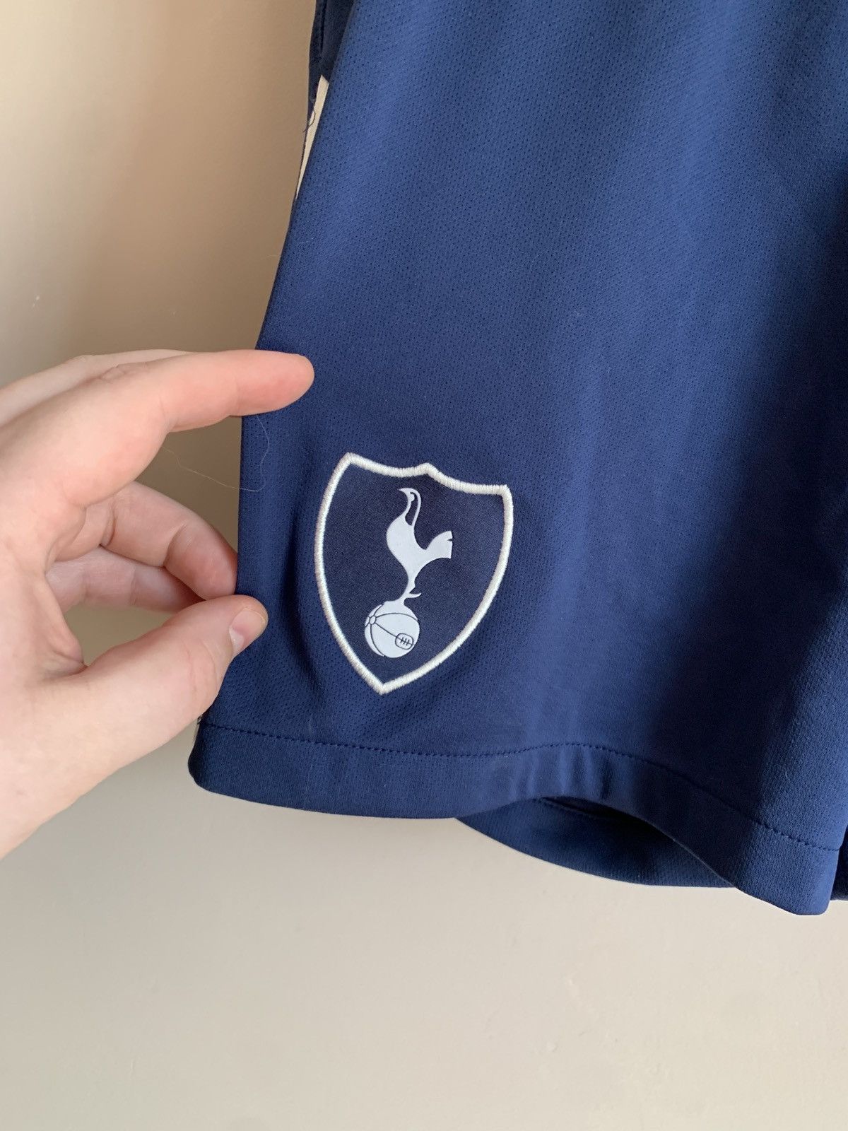 Nike Tottenham Hotspur Spurs Nike soccer shorts football Size US 30 / EU 46 - 3 Thumbnail