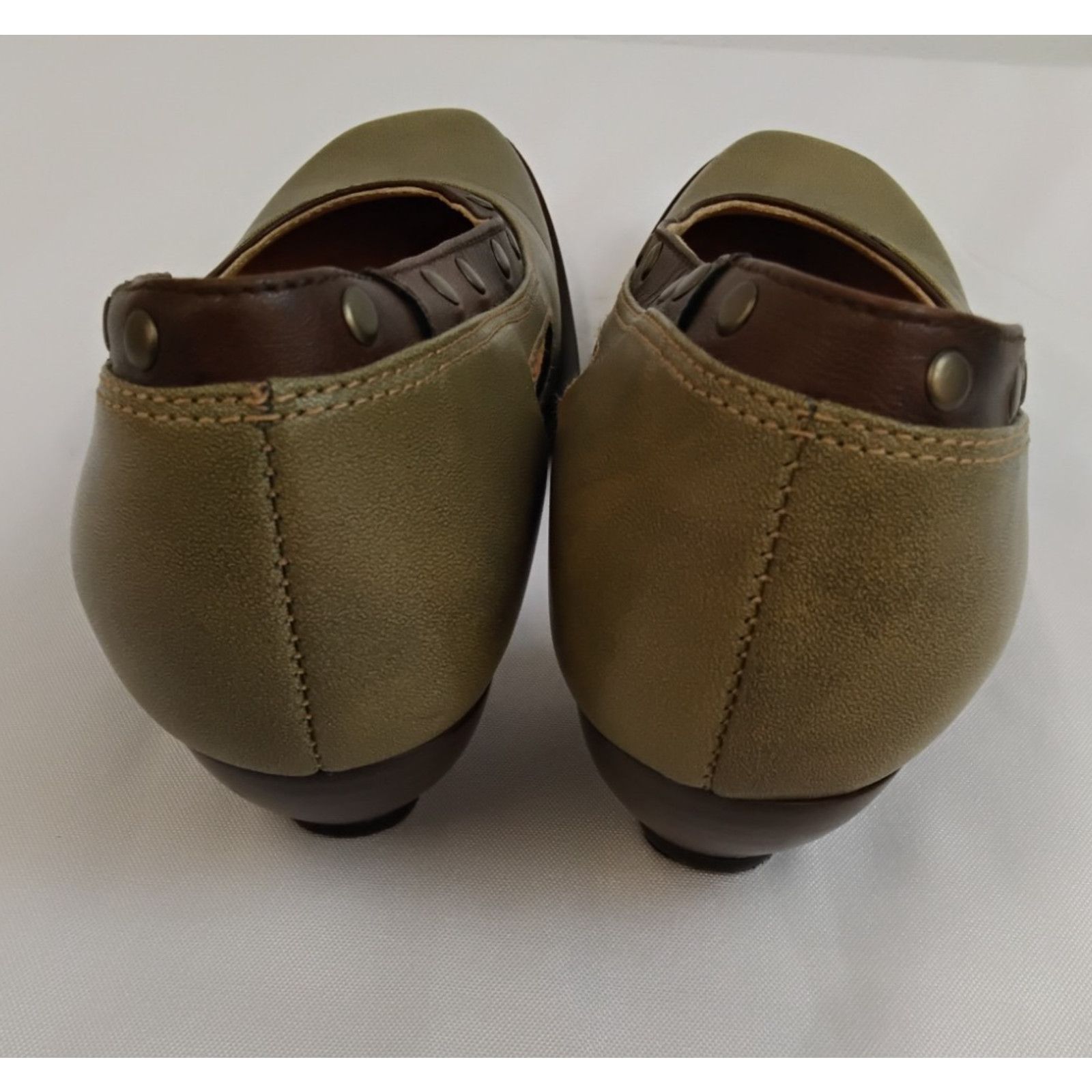 John Fluevog John Fluevog Shoes Women's US 6.5 Green Leather Brown Trim Size US 6.5 / IT 36.5 - 8 Thumbnail