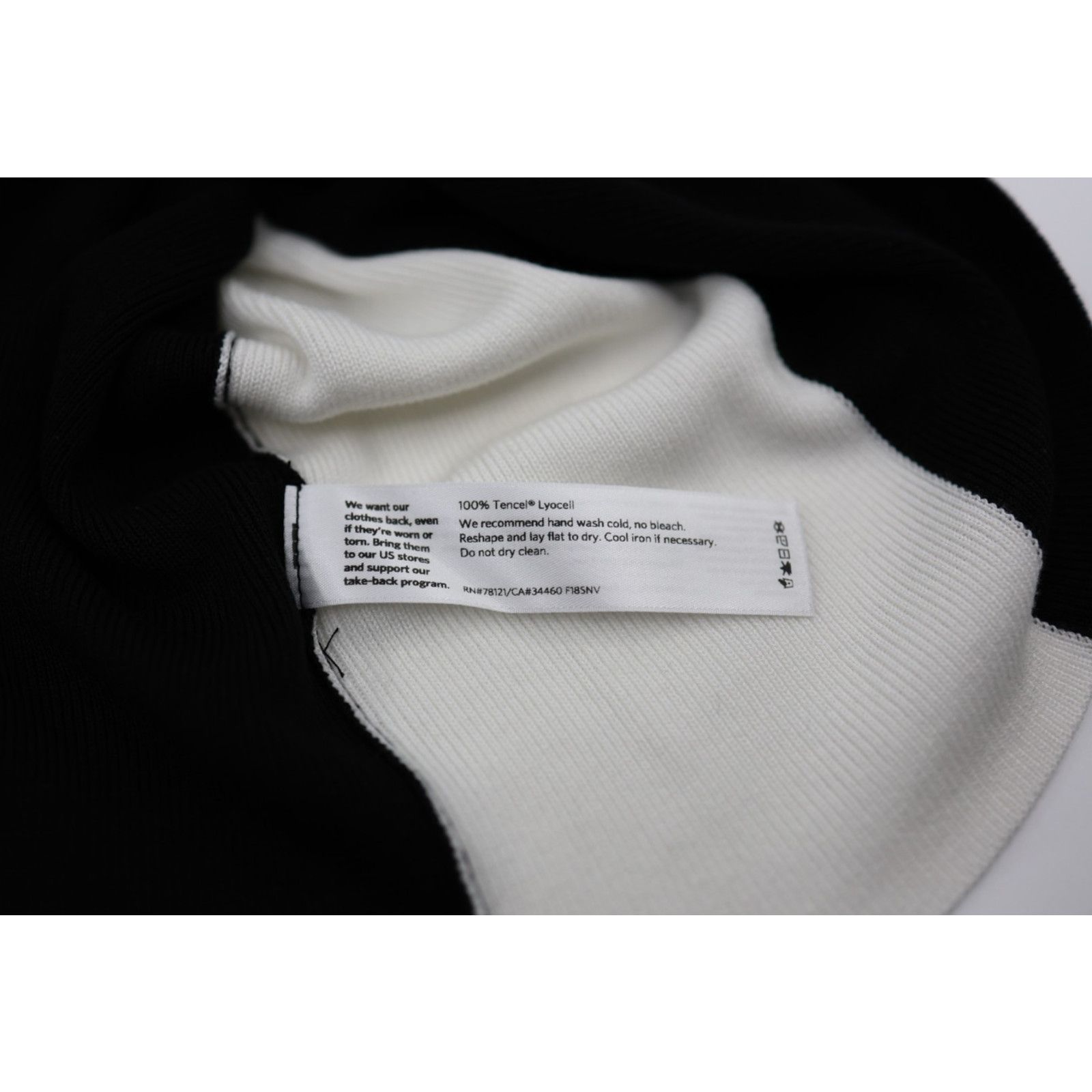 Eileen Fisher EILEEN FISHER Sleek Tencel Bateau Neck Top Tunic S/P Size XS / US 0-2 / IT 36-38 - 6 Thumbnail