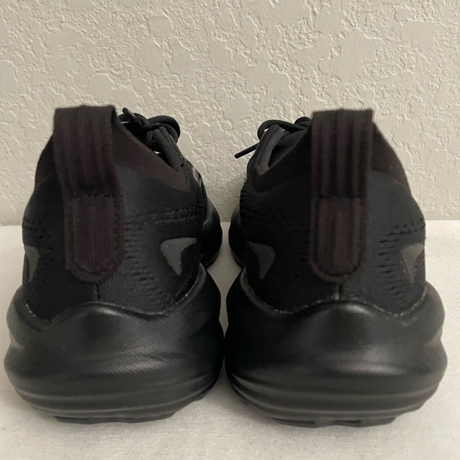 Brooks Brooks Glycerin 22 Running Shoe in Black Sneakers Women 6 Size US 6 / IT 36 - 6 Thumbnail