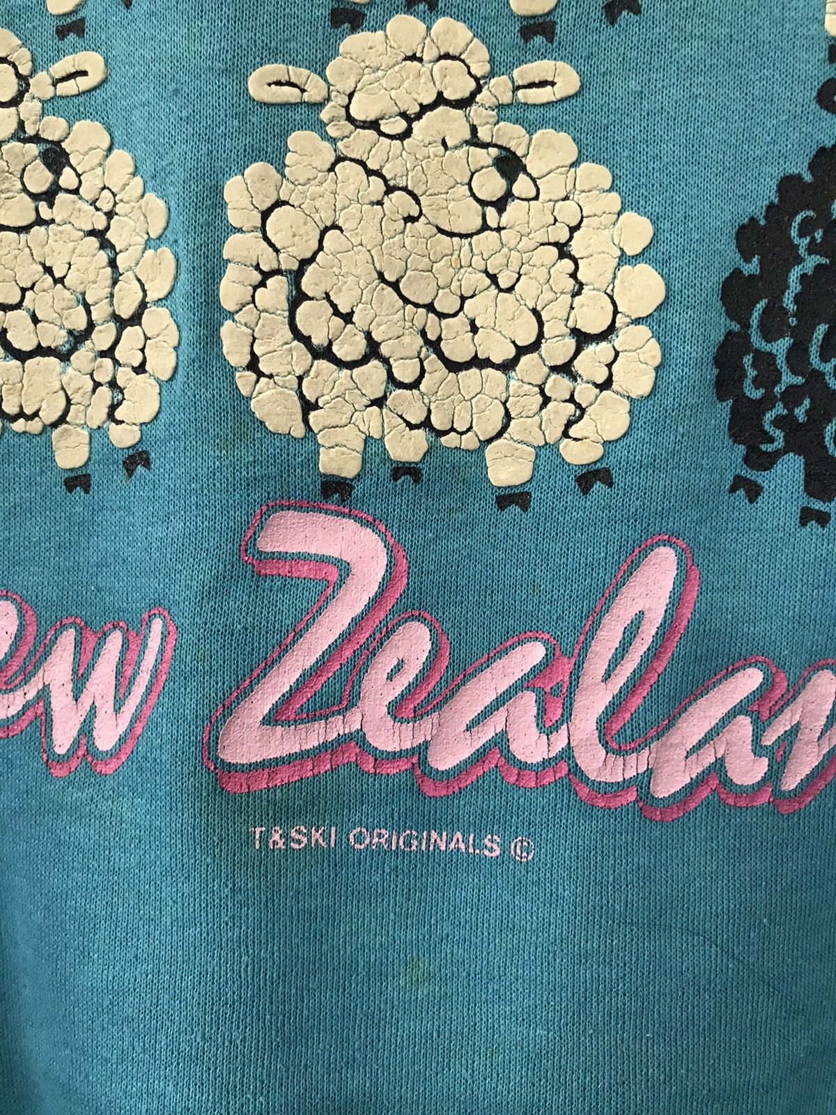 Vintage Vintage 🔥 New Zealand Sweatshirt Size US M / EU 48-50 / 2 - 8 Thumbnail