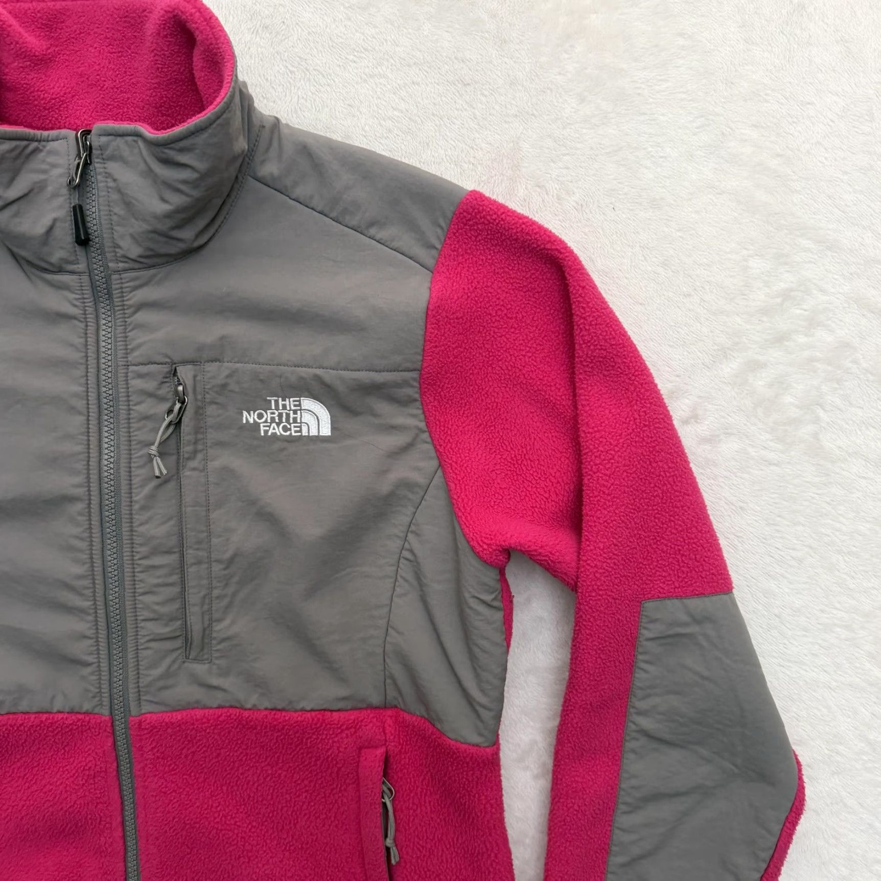 The North Face The North Face Jacket Womens Medium Pink Gray Polartec Fleece Full Zip Denali Size M / US 6-8 / IT 42-44 - 3 Thumbnail