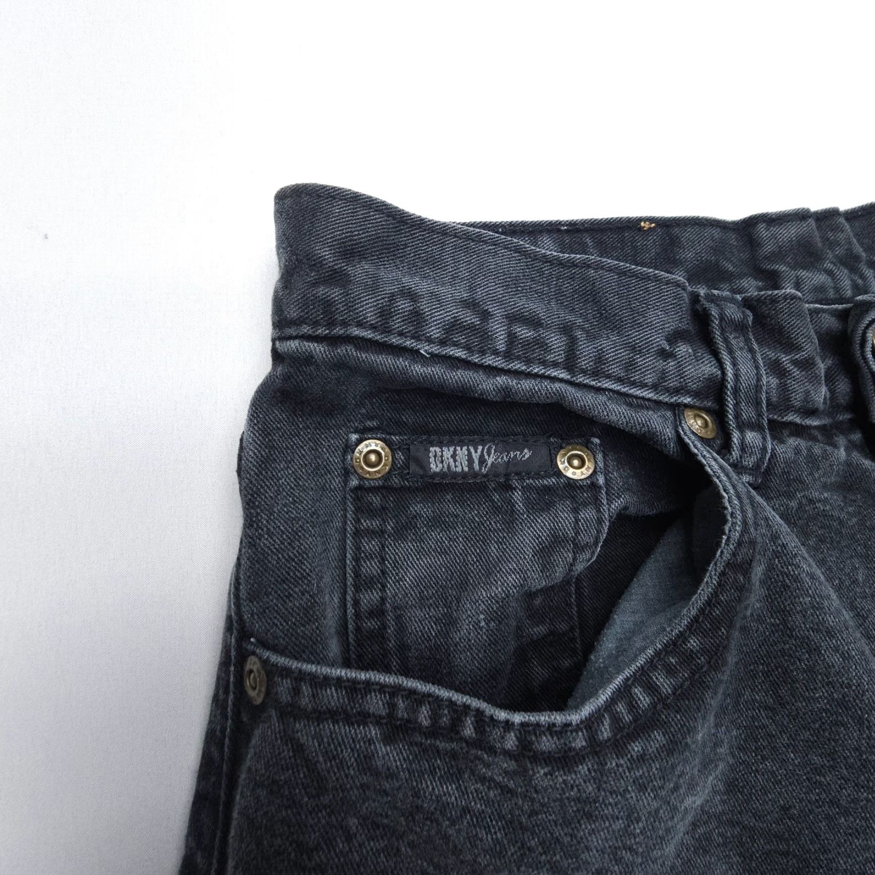 DKNY VINTAGE DKNY Mom Jeans Size 14 Black 26 x 28 High Rise 90s Dark Wash Denim Size 36" / US 14 / IT 50 - 5 Thumbnail