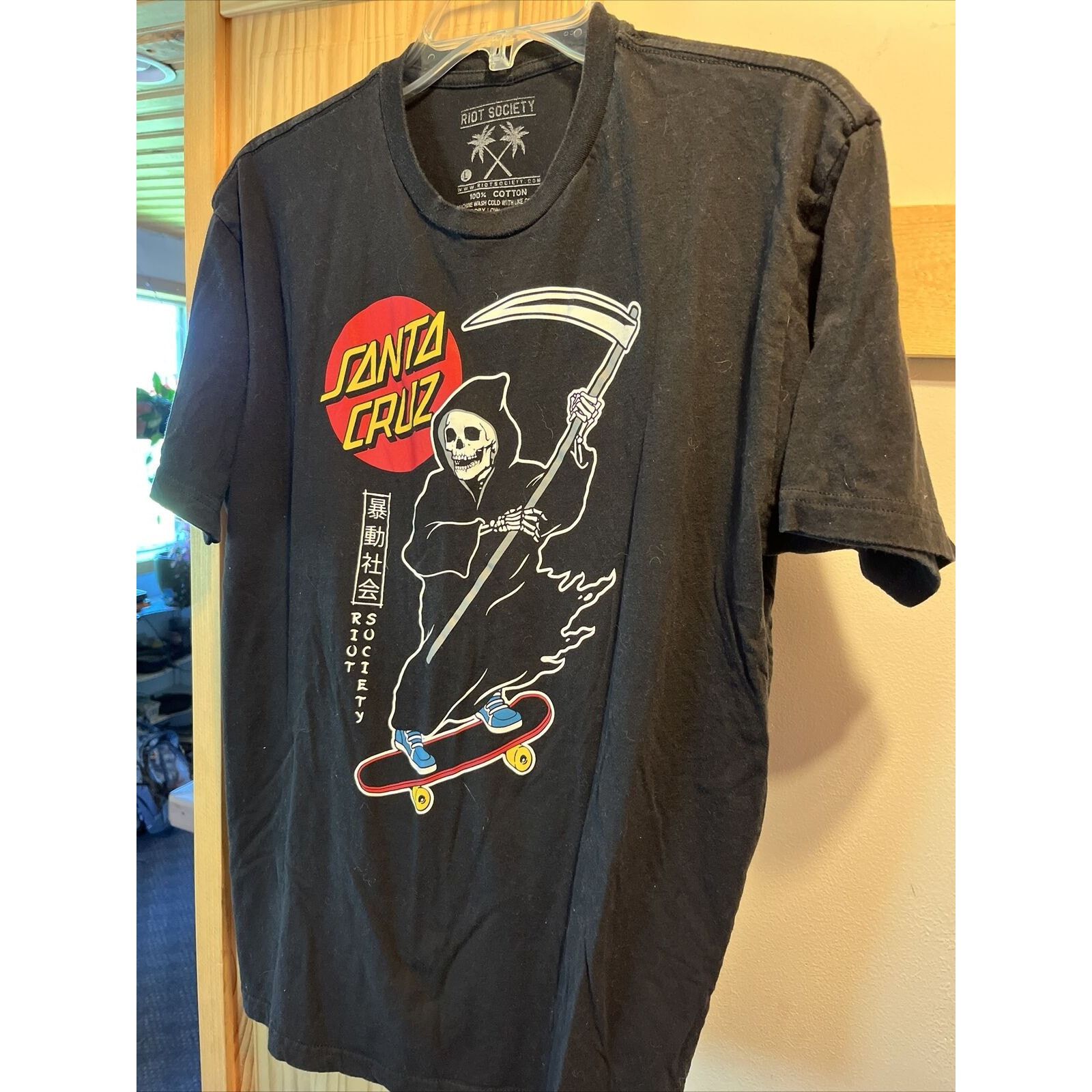 Riot Society Riot Society Men’s L Black Santa Cruz Cotton Graphic T-Shirt Size US L / EU 52-54 / 3 - 6 Thumbnail