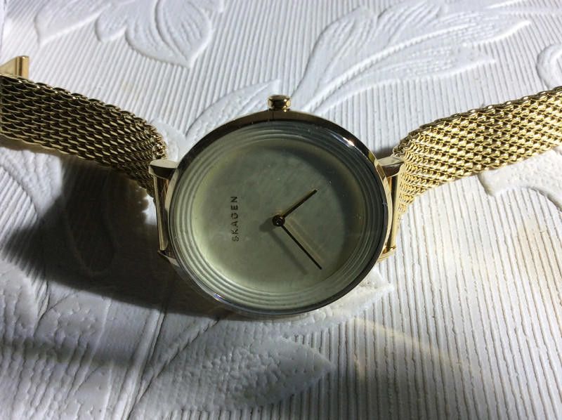 Skagen Skagen Gold dial gold mesh stainless steel watch Size ONE SIZE - 8 Thumbnail
