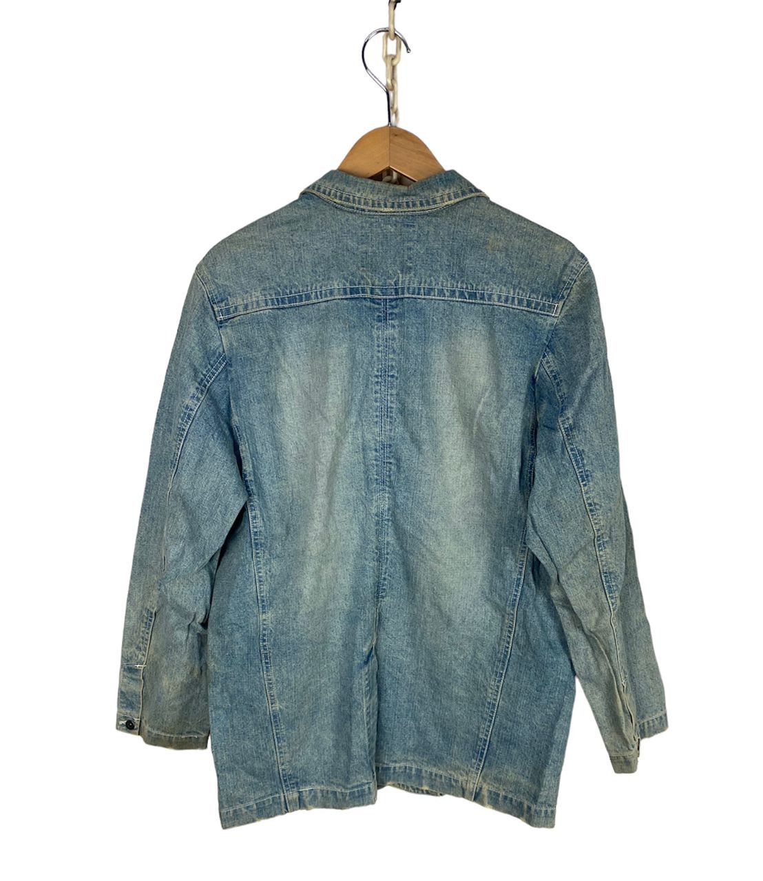 Vintage big shark jeans button up distressed jacket