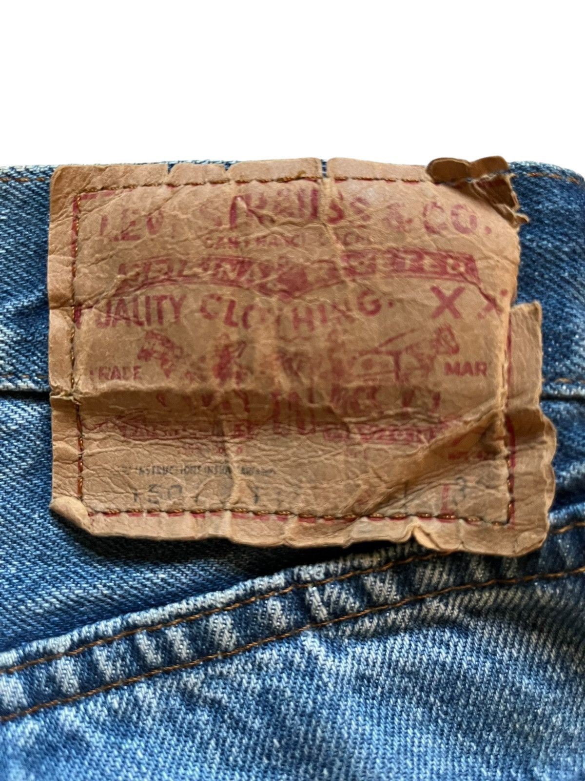 Levi's Vintage 70s Levis 501 Selvedge 524 Loose Jean Shorts Jorts Size US 29 - 11 Thumbnail