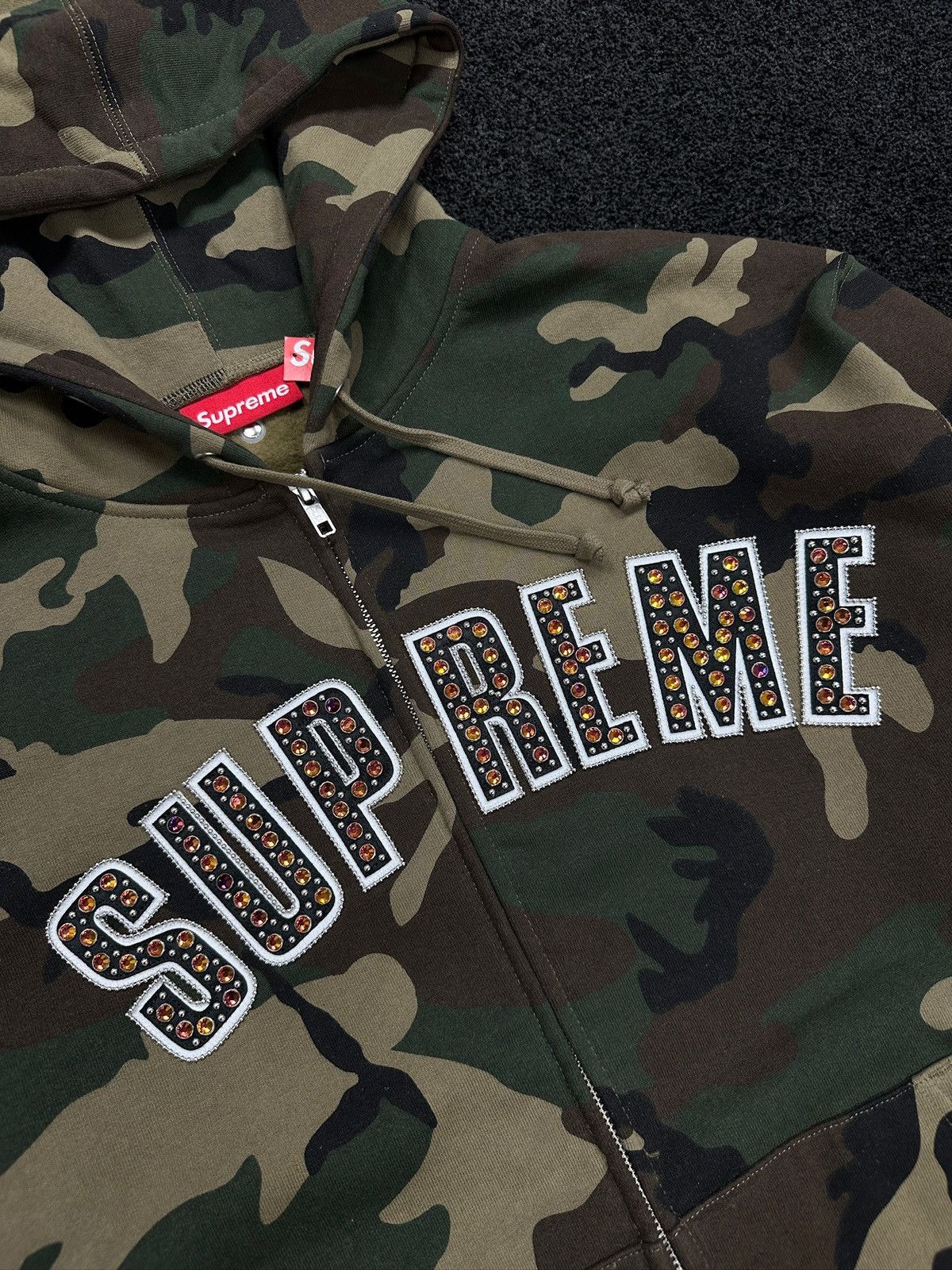 B.B. Simon × Supreme Supreme b.b. Simon Studded Zip Up Hoodie Camo Size US M / EU 48-50 / 2 - 2 Thumbnail