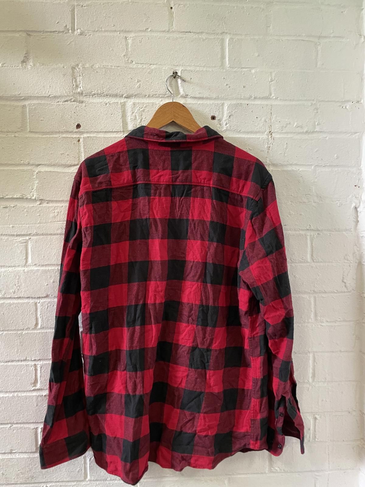 Wrangler Wrangler Slim Fit XXL Red and Black Plaid Men's Casual Shirt Size US XXL / EU 58 / 5 - 4 Thumbnail