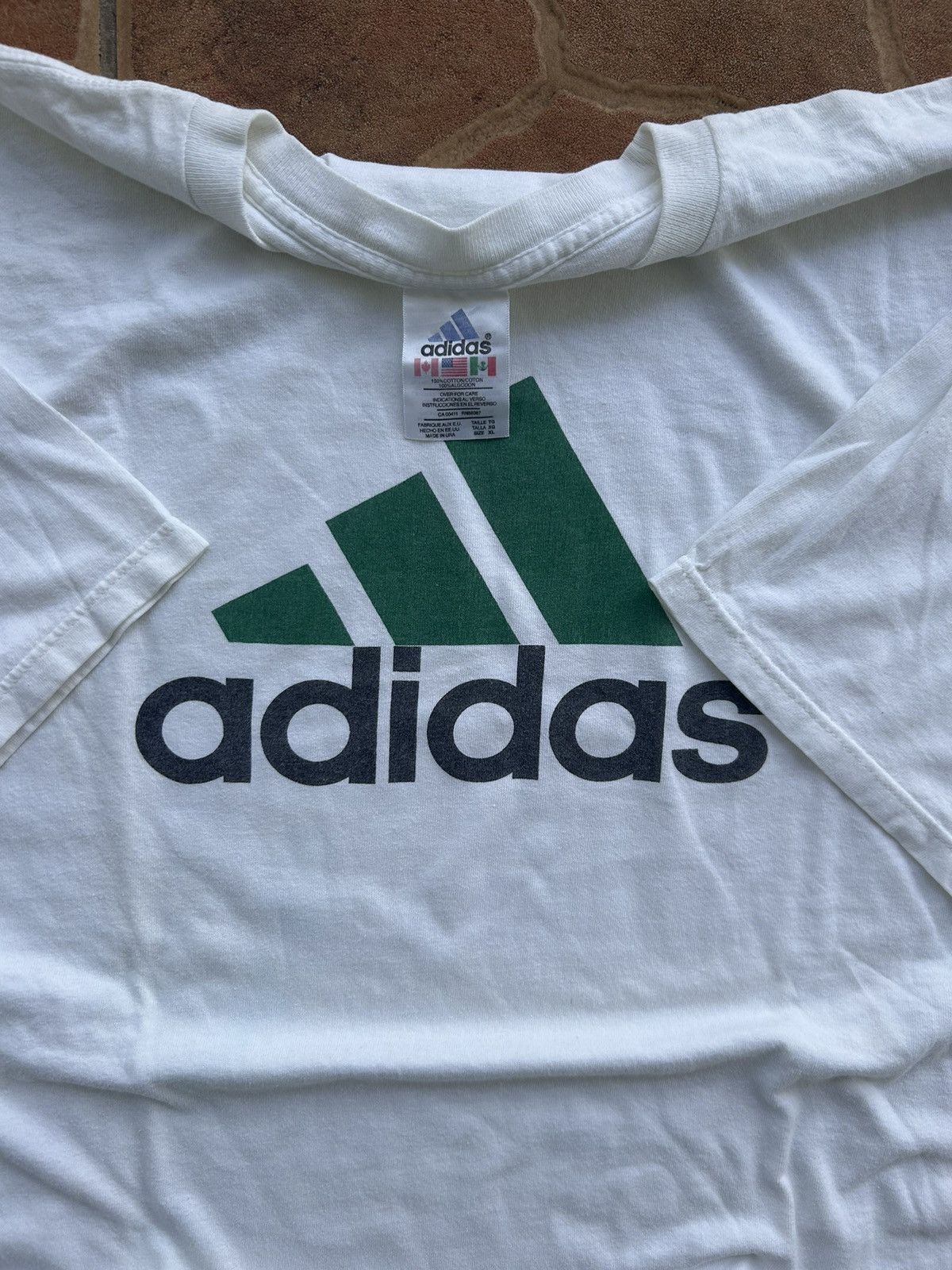 Adidas × Vintage Vintage Adidas tee Size US XL / EU 56 / 4 - 2 Thumbnail
