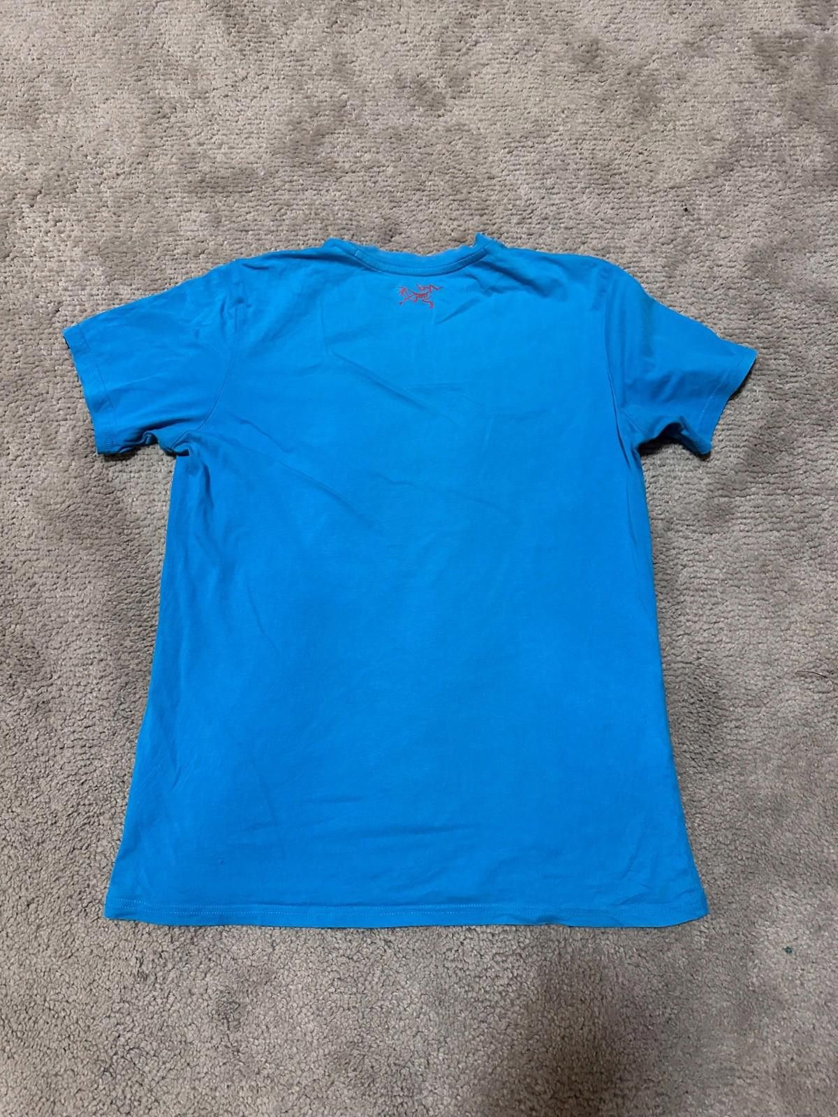 Arc'teryx Arc'Teryx blue graphic tee letters scramble Sz M Size US M / EU 48-50 / 2 - 8 Thumbnail