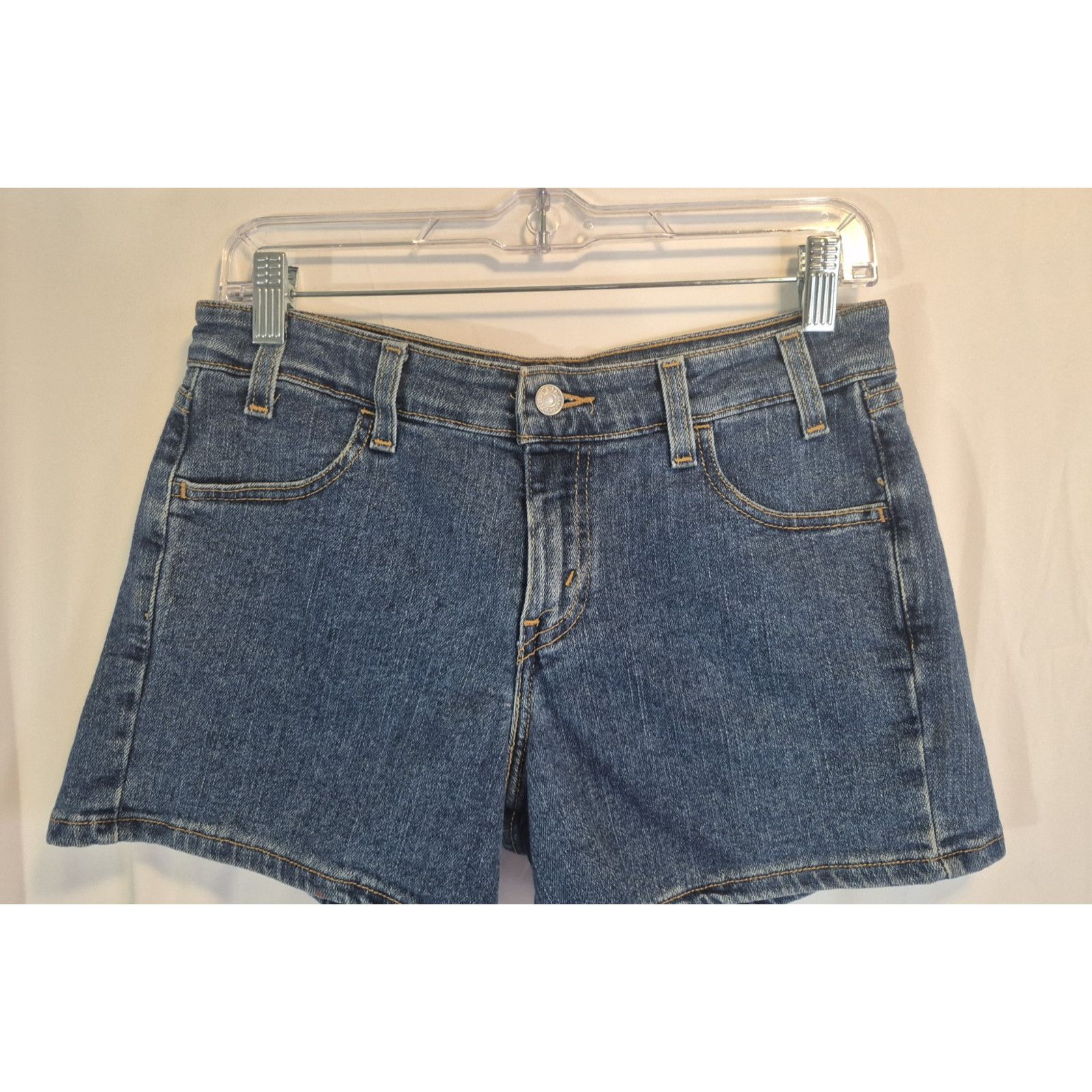 Levi's Y2K Vintage Levi's Red Tab Cotton Womens Jean Shorts 4 Size 27" / US 4 / IT 40 - 1 Thumbnail