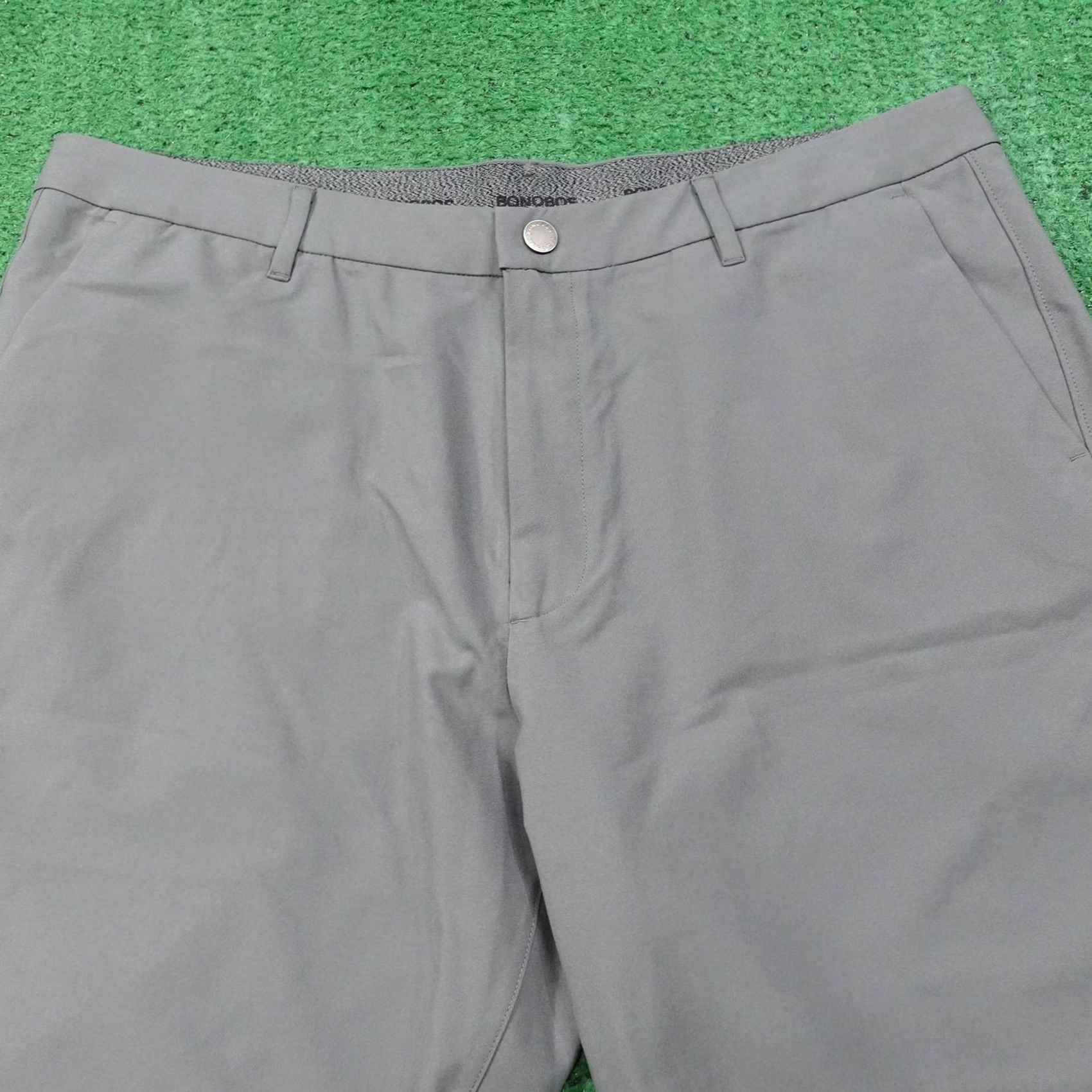 Bonobos Bonobos Golf Shorts Mens 38 Gray Microfiber Polyester Pockets 9 Inseam Bermuda Casual Summer SlasH Pocket Logo Front Zip Fly Belt Loops Size US 38 / EU 54 - 2 Thumbnail