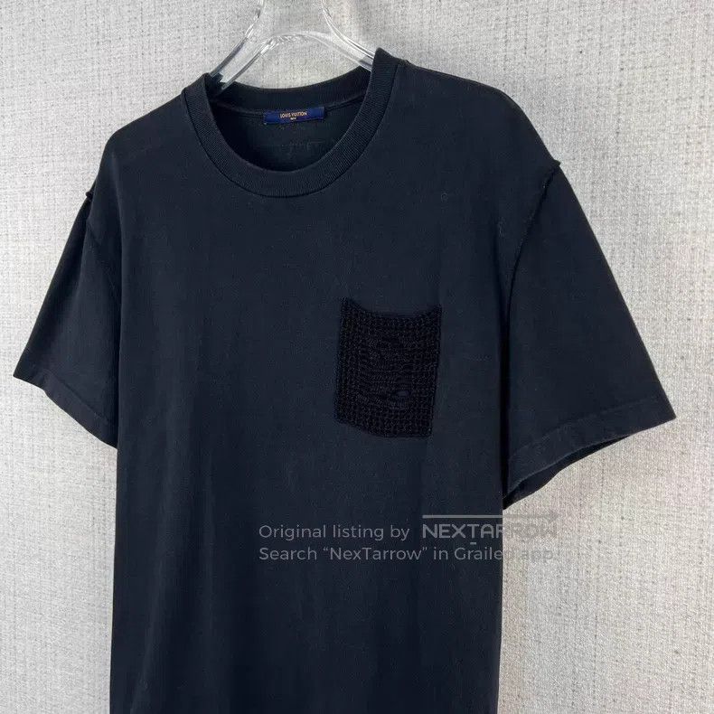 Louis Vuitton Louis Vuitton Solid cut-out logo pocket crew neck short sl Size US XXL / EU 58 / 5 - 2 Thumbnail