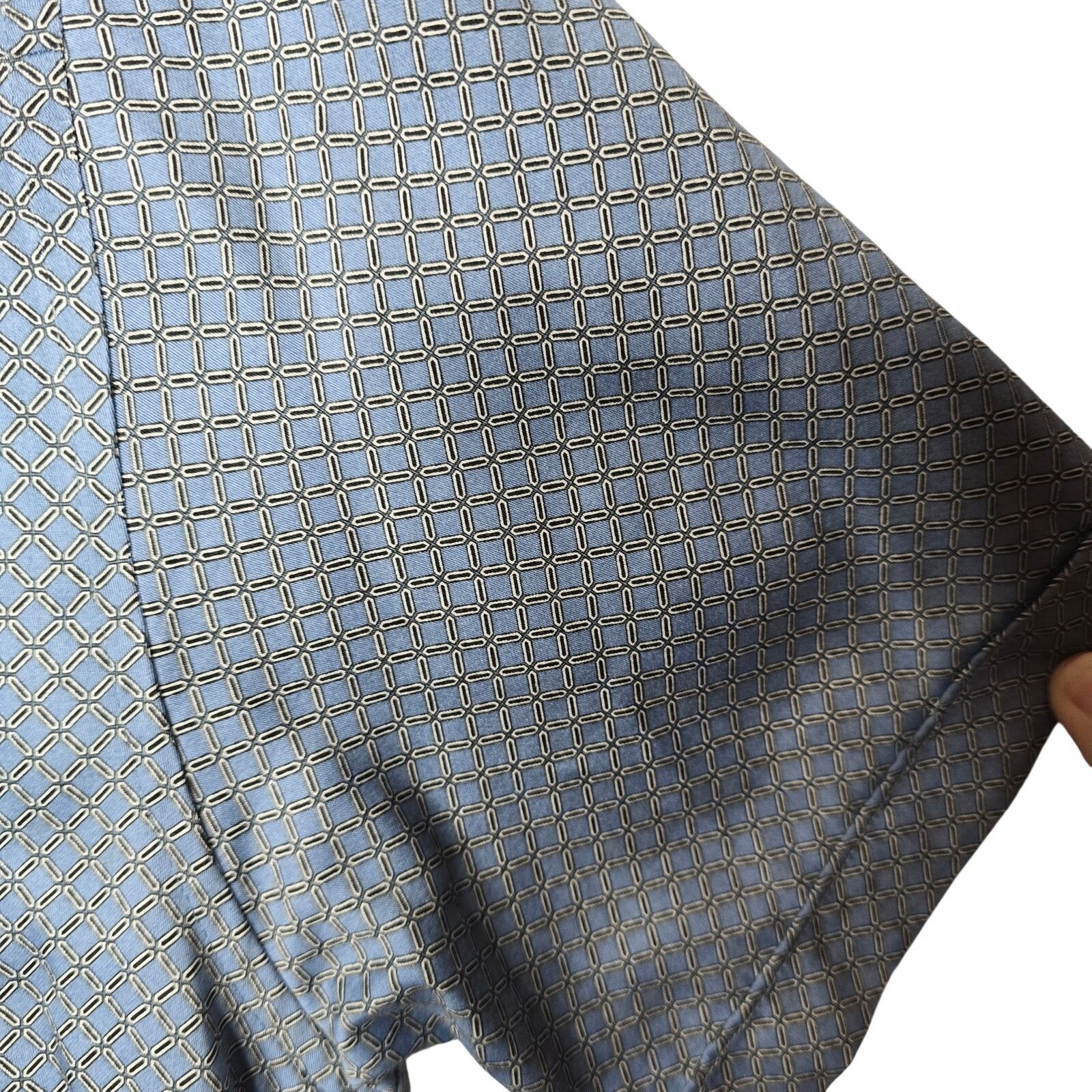 Ted Baker Ted Baker SS Button-down Dress Shirt Size 4 / Large Size US L / EU 52-54 / 3 - 3 Thumbnail