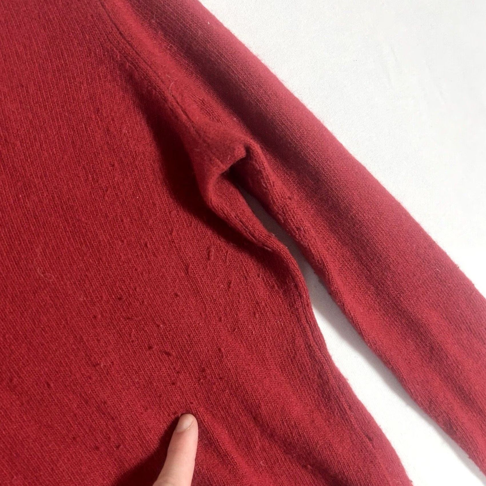 Banana Republic Banana Republic Womens Small V-Neck Sweater Wool Angora Rabbit Hair Long Sleeve Red Solid Pullover Knit Women S Lightweight All Seasons Size S / US 4 / IT 40 - 5 Thumbnail