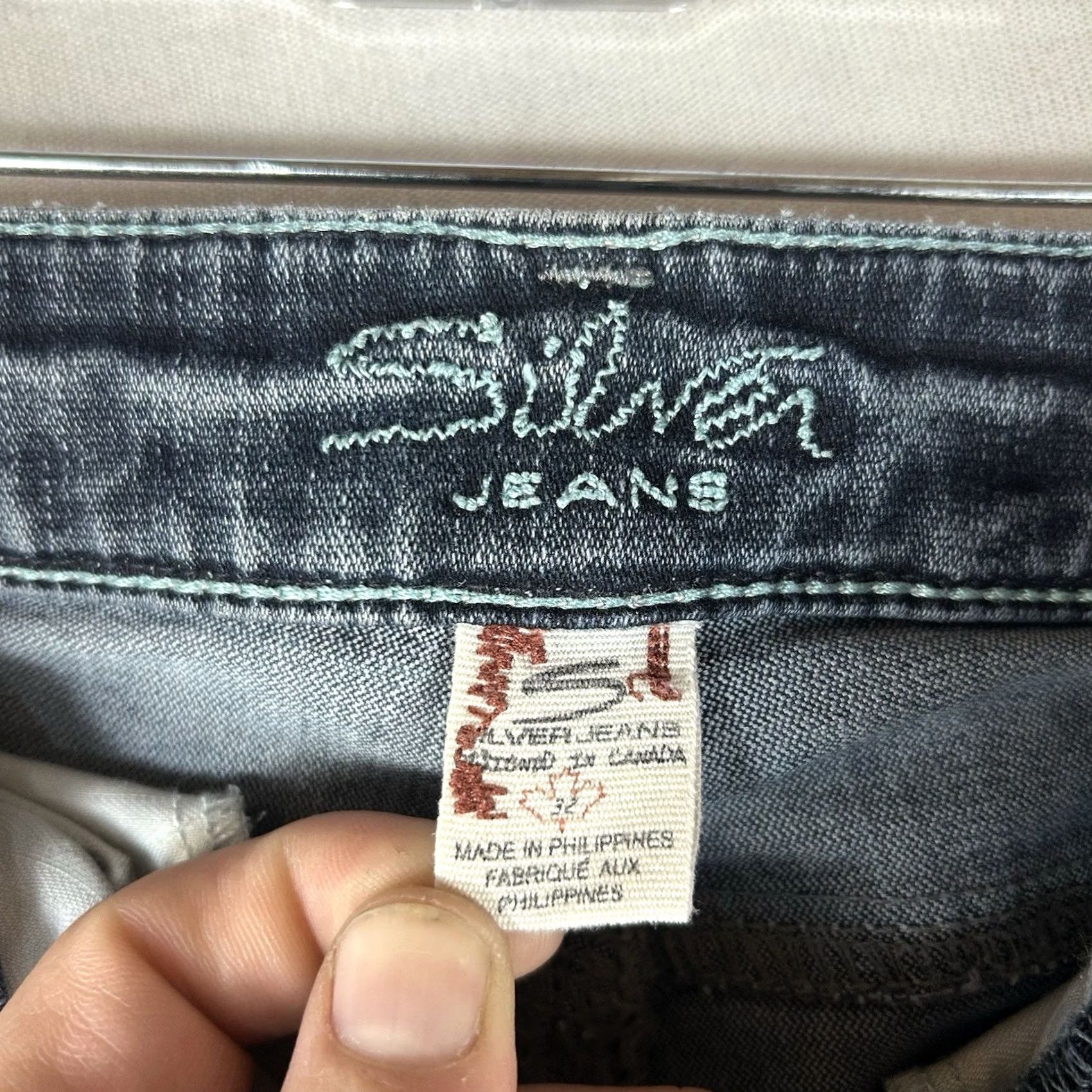 Vintage Silver Aiko Bootcut Jeans Womens 32 Blue Low Rise Embroidered Thick Stitch Hemmed Jeans Size 24" / US 00 / IT 34 - 6 Thumbnail