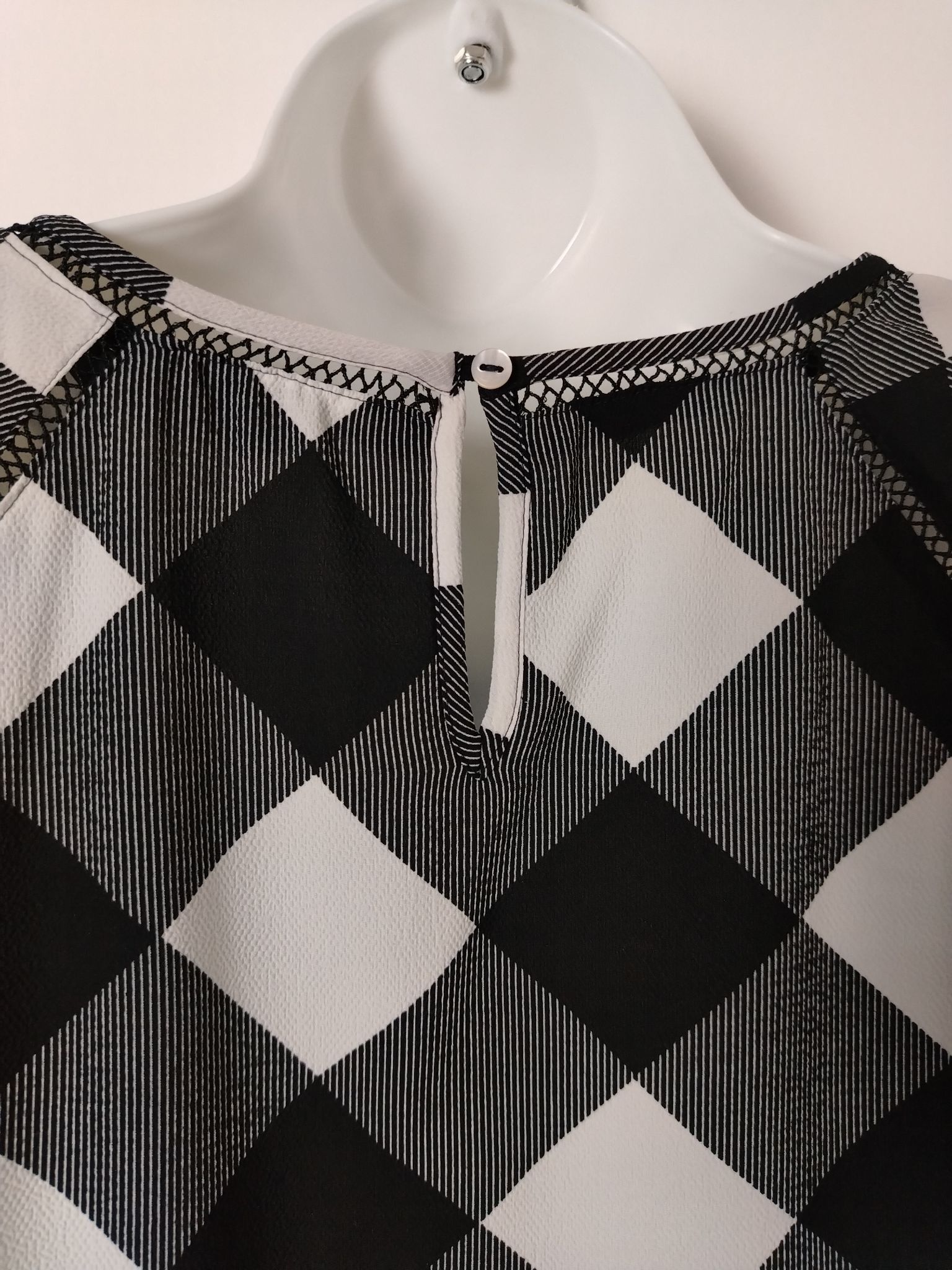 Other M&S Blouse Womens UK 16 Petite Black White Check Short Size XXL / US 16-18 / IT 52-54 - 3 Thumbnail