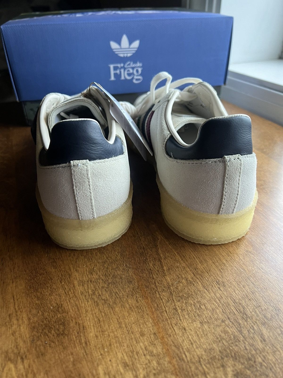 Adidas × Clarks × Kith Kith Adidas Clarks MultiColor 8th Street Samba Kithmas Size US 8.5 / EU 41-42 - 6 Thumbnail