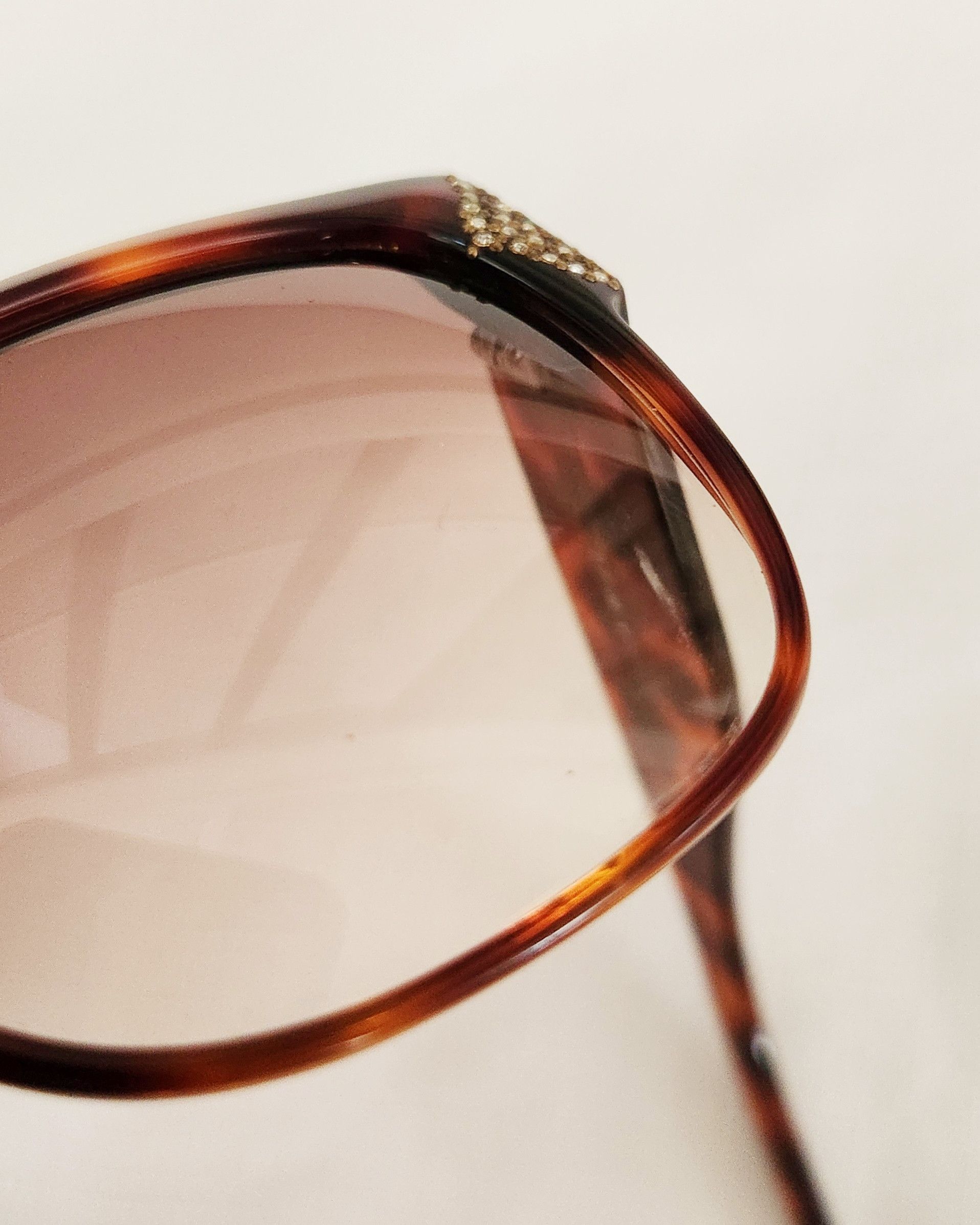 Designer × Vintage Stendhal Vintage Sunglasses Tortoise shell with Rhinestones Size ONE SIZE - 13 Thumbnail