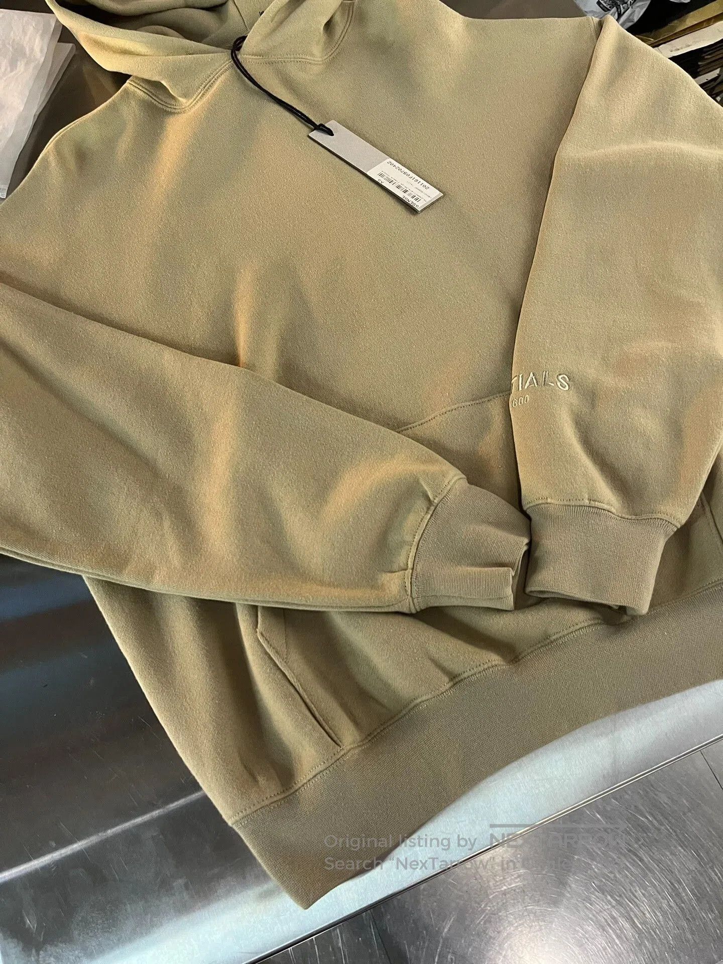 Fear of God FOG Fear of God 19FW Essentials 3M Reflective Hoodie. Size US XS / EU 42 / 0 - 4 Thumbnail