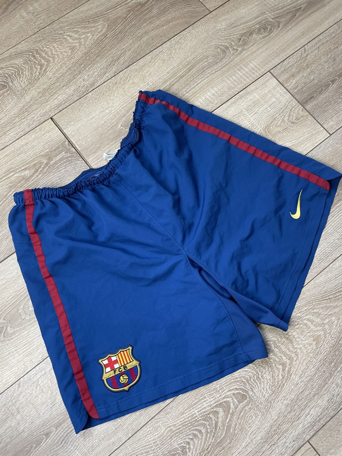 Nike Nike Barcelona 2008 2009 Home Shorts Vintage Soccer shorts Size US 36 / EU 52 - 3 Thumbnail