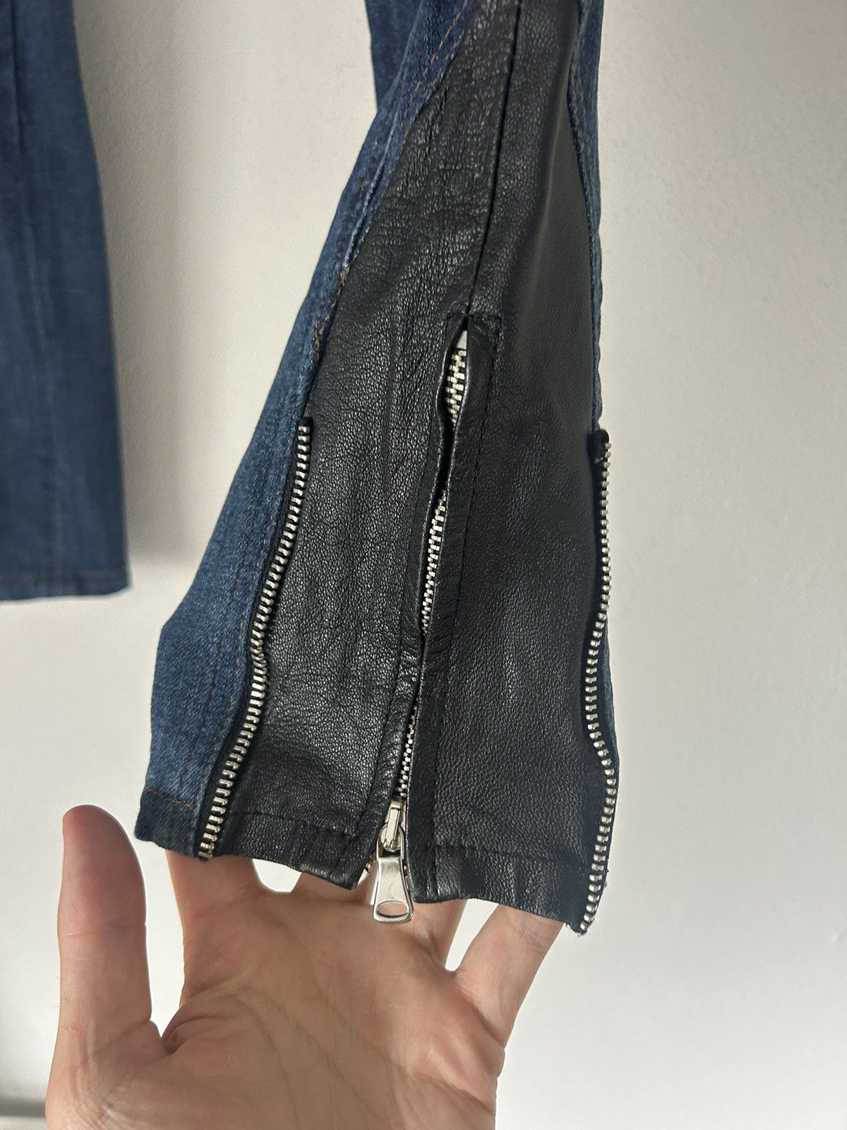 Dolce & Gabbana Denim Zipper Jeans with Leather Applications Size US 30 / EU 46 - 8 Thumbnail