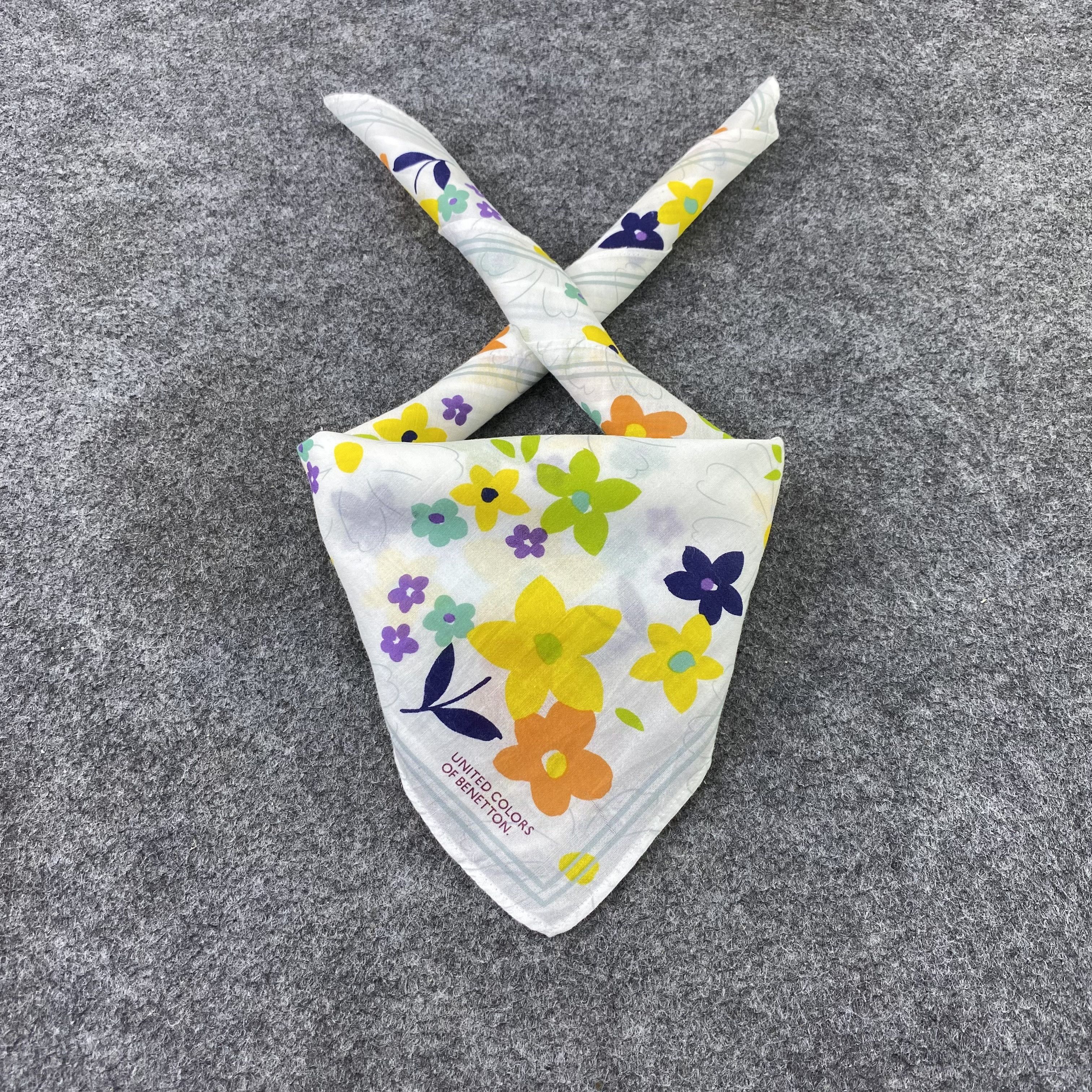 United Colors Of Benetton Benetton Neckerchief / Bandana / Handkerchief-B1122 Size ONE SIZE - 2 Thumbnail