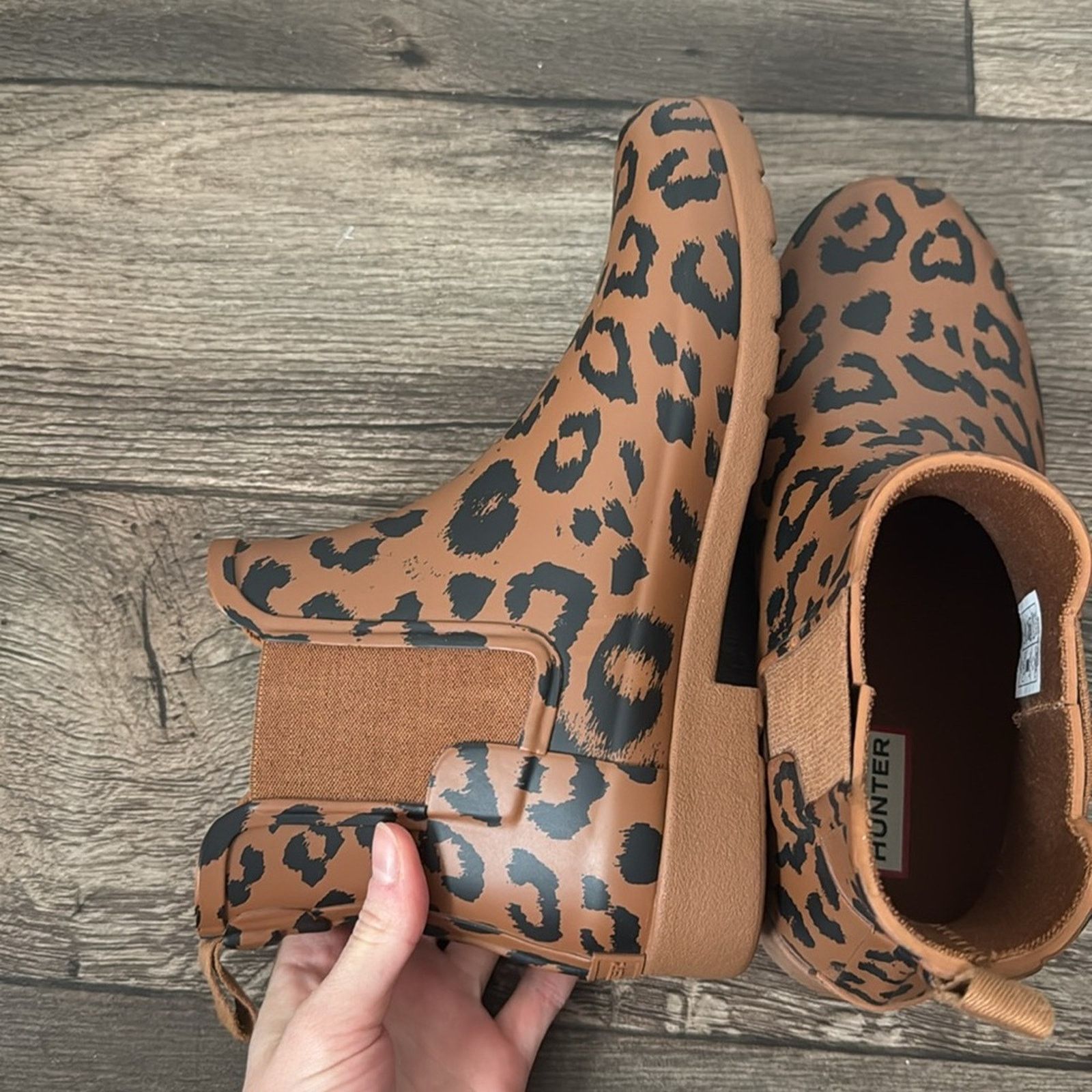 Hunter Hunter 9 Original Chelsea Rain Boots in Leopard Print Size US 9 / IT 39 - 6 Thumbnail