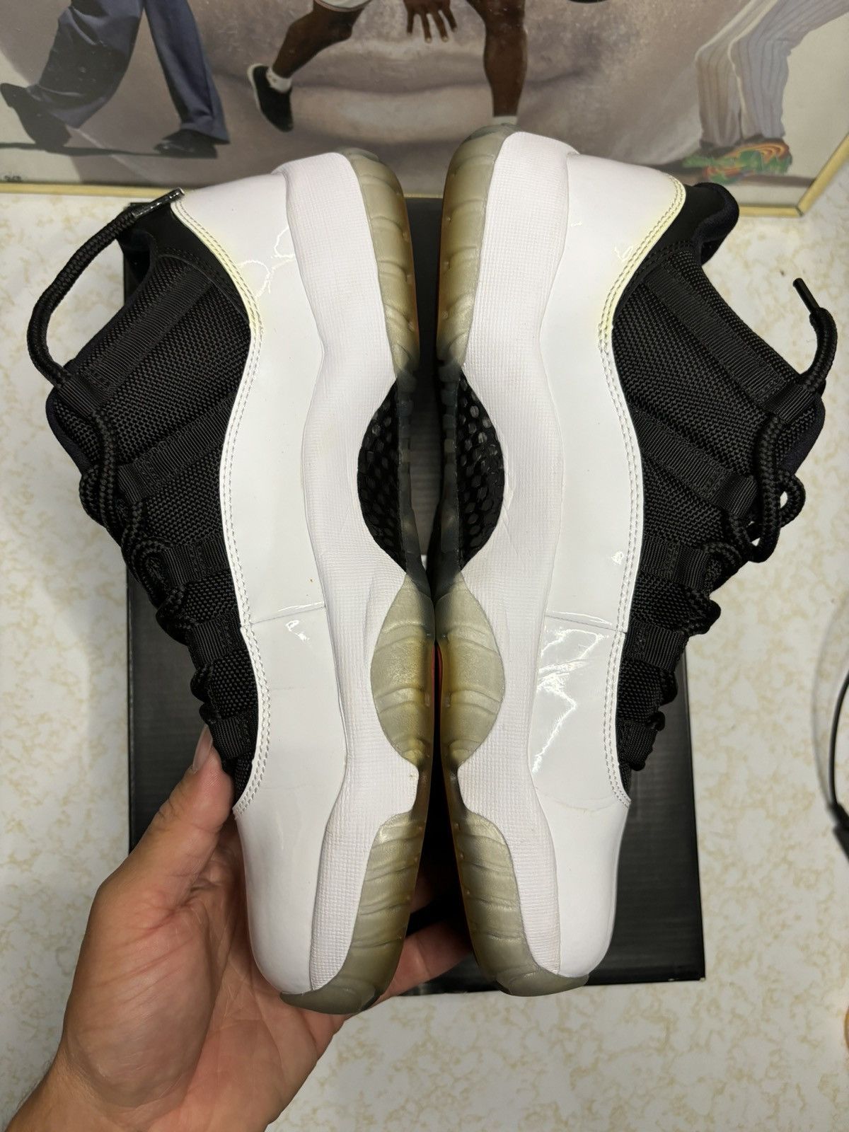 Jordan Brand Air Jordan 11 Retro Low Tuxedo 2013 Size US 11 / EU 44 - 3 Thumbnail