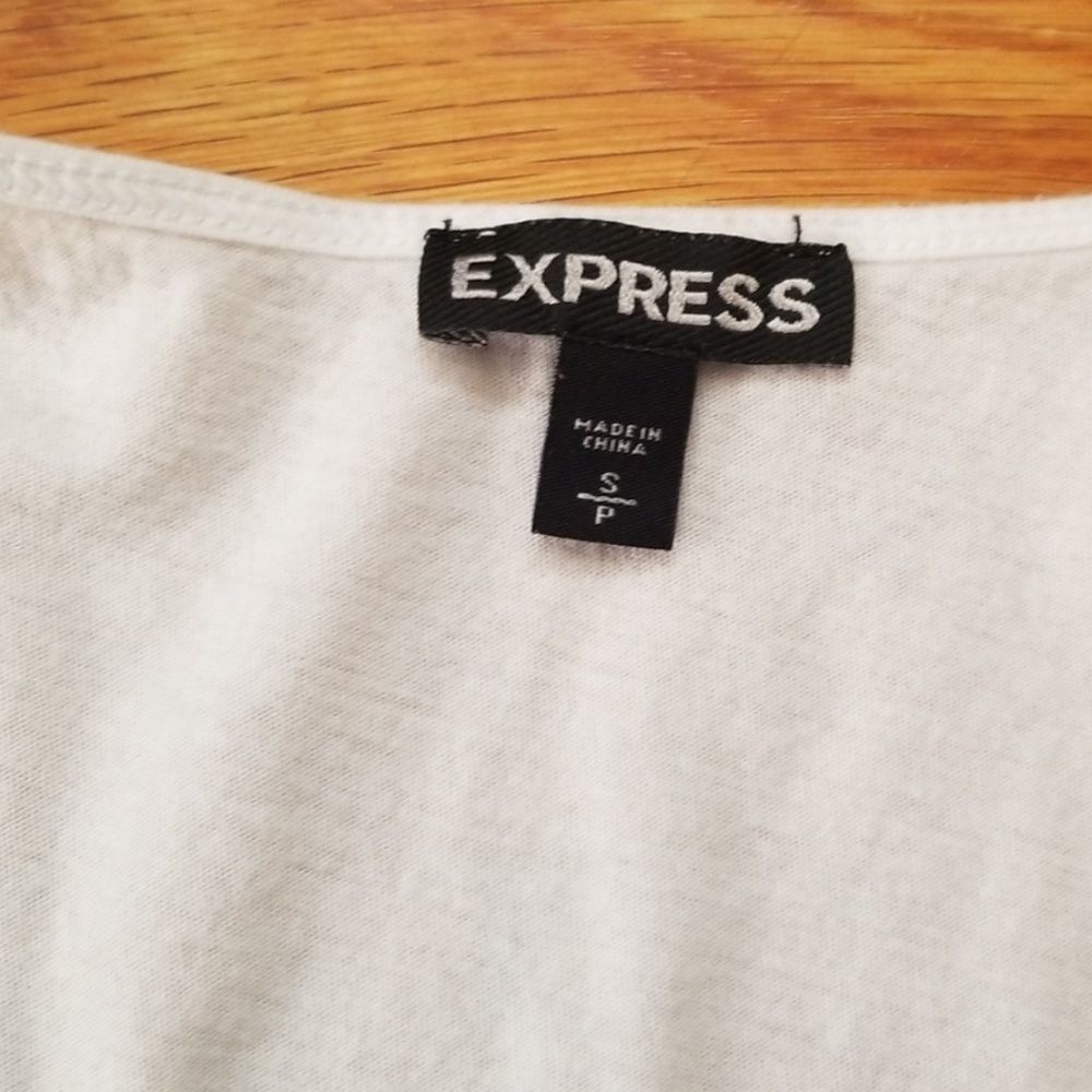 Express Express Ladies Size Small White Tank with Silver Sequins and Size S / US 4 / IT 40 - 6 Thumbnail
