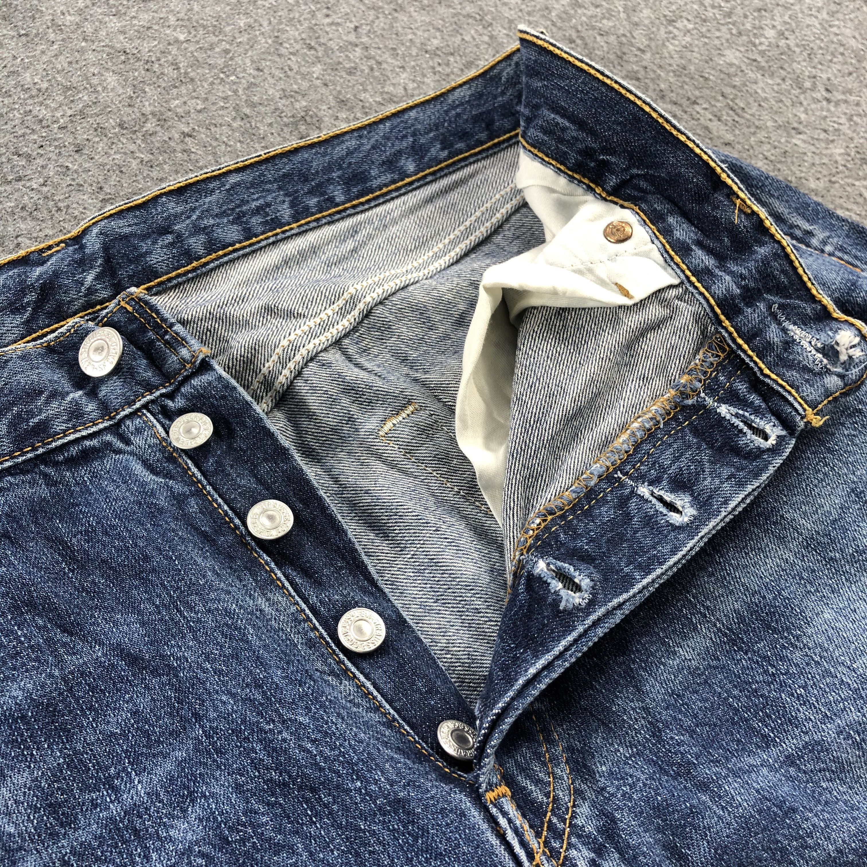 Levi's Vintage 90s Levis 501 Denim Jeans-JM982 Size US 34 / EU 50 - 9 Thumbnail
