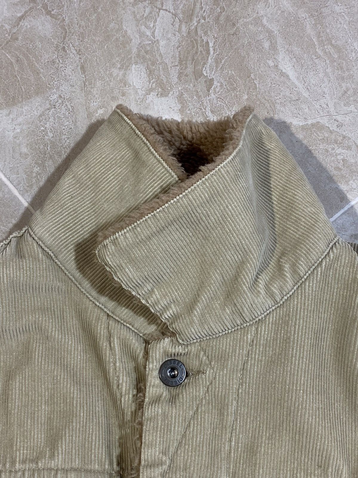 Diesel × Vintage Vintage Diesel Corduroy Sherpa y2k streetwear style jacket Size XL / US 12-14 / IT 48-50 - 13 Thumbnail