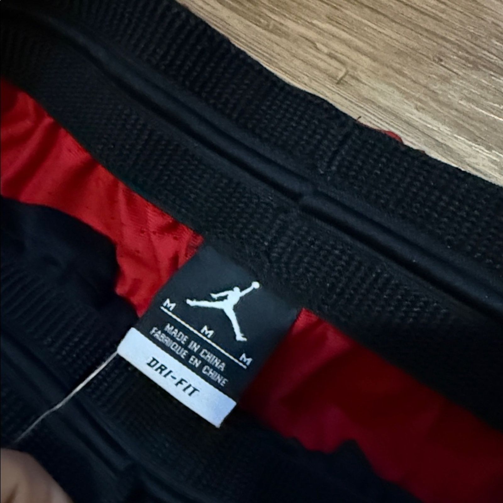 Jordan Brand 2015 Jordan Dri-Fit Shorts Bred Size US 27 - 6 Thumbnail