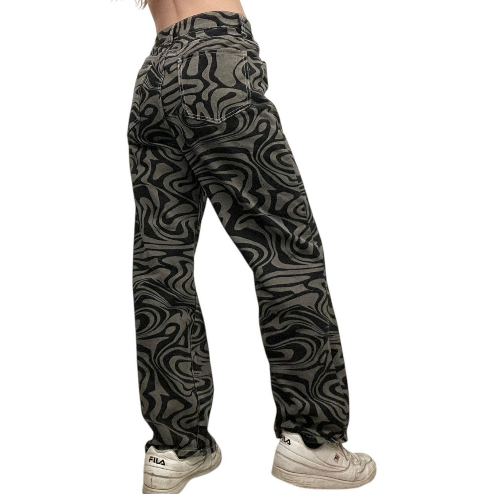 Shein SHEIN High Rise Grey & Black Abstract Swirl Statement Pants Size 28" / US 6 / IT 42 - 5 Thumbnail