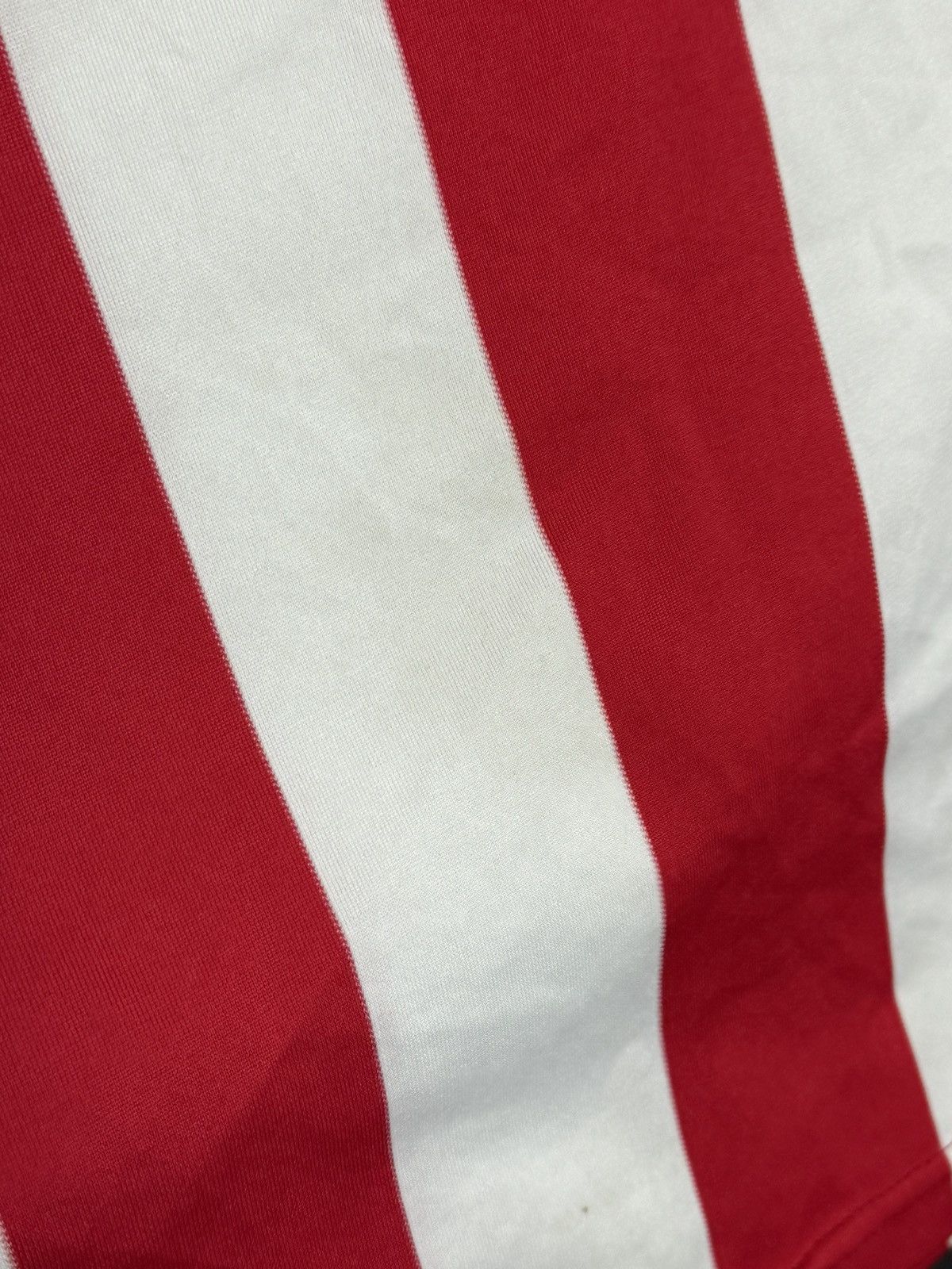 Other Southampton 03/05 Home Football Jersey Size US L / EU 52-54 / 3 - 9 Thumbnail