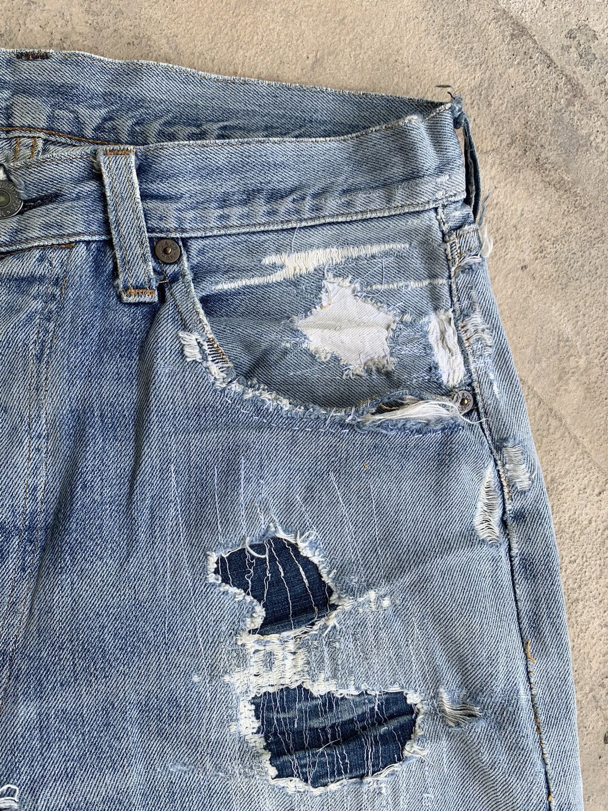 Levi's × Vintage Vintage Levis 501XX 555 Big E Selvedge Distressed Denim Size US 30 / EU 46 - 9 Thumbnail
