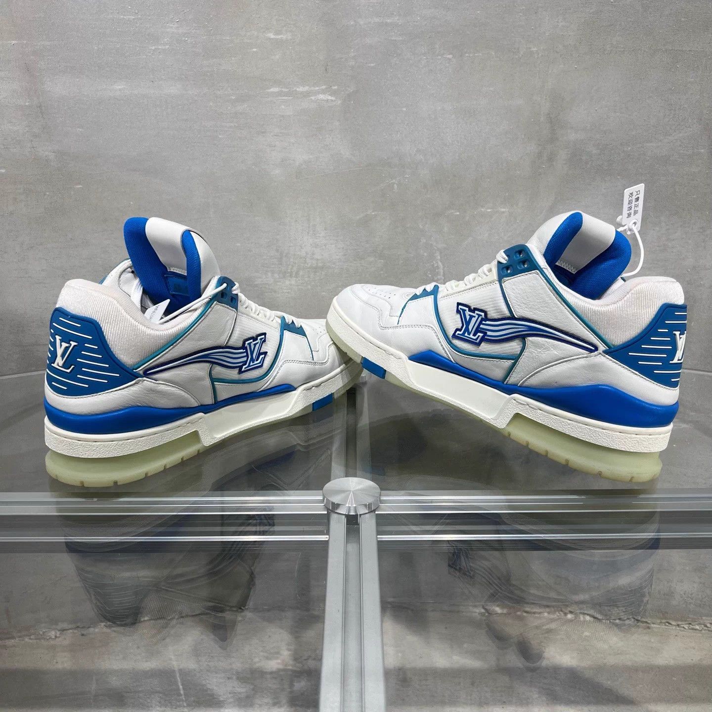 Louis Vuitton LV Trainer High Top White Blue UK8.5 42.5 Size US 9 / EU 42 - 5 Thumbnail