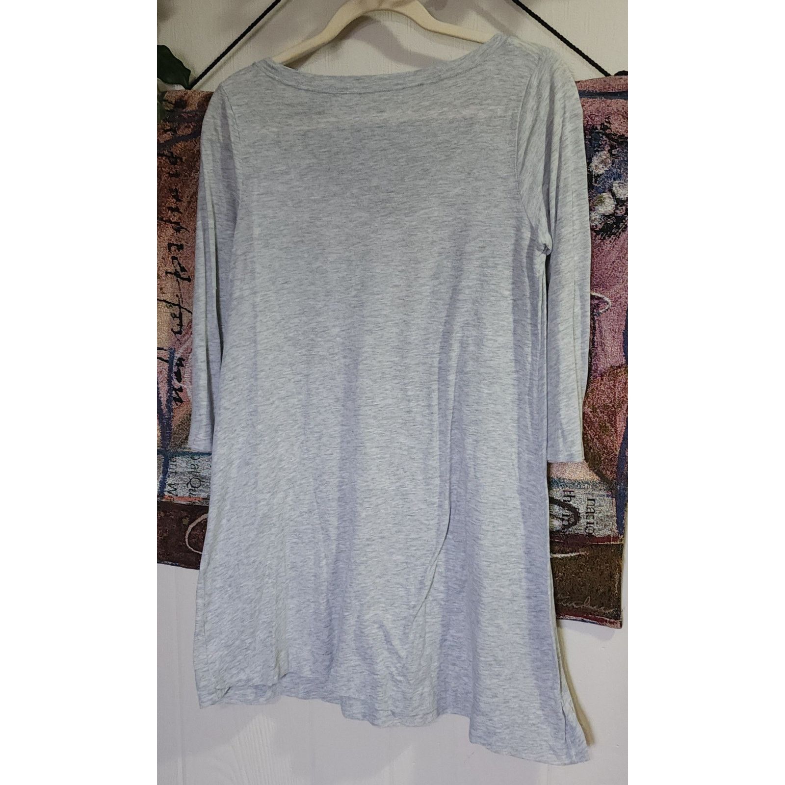 Victoria's Secret Victoria’s Secret gray long sleeved sleepwear size small Size S / US 4 / IT 40 - 2 Thumbnail
